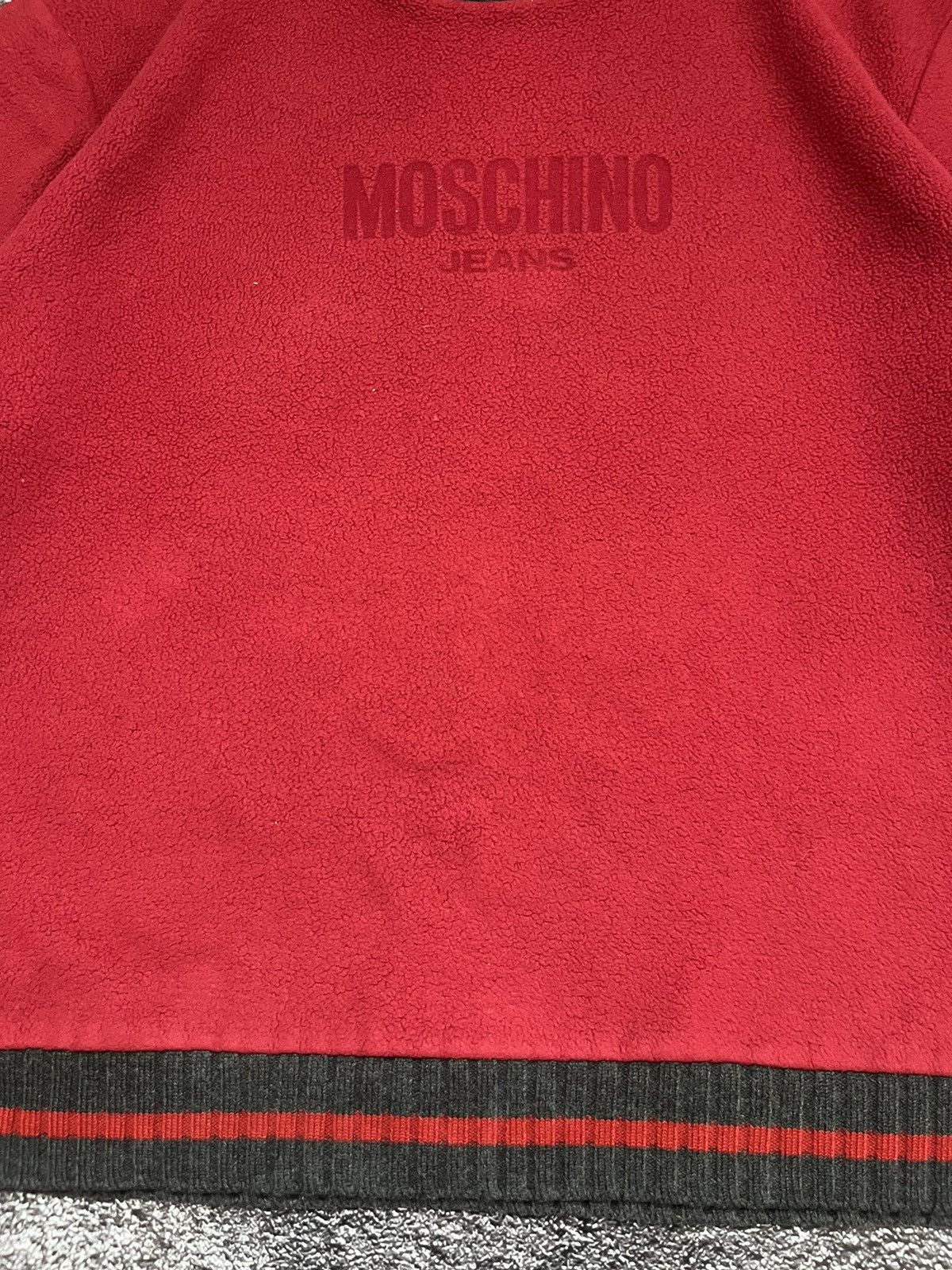 Moschino Vintage Moschino Big Logo Moschino Fleece Sweatshirt Red XXL Size US XXL / EU 58 / 5 - 3 Thumbnail