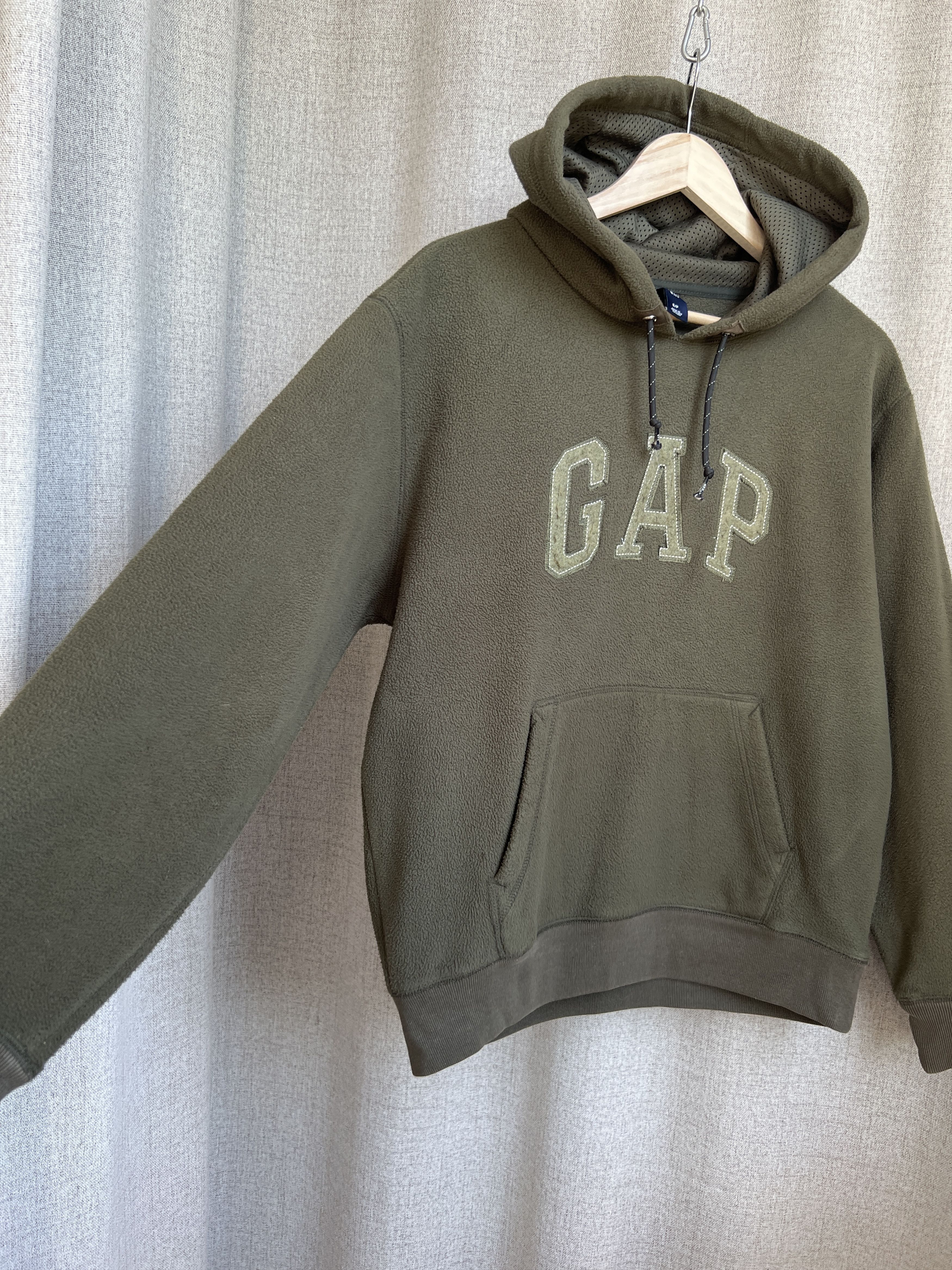 Gap Y2K GAP Front Logo Khaki Green Fleece Hoodie Size US S / EU 44-46 / 1 - 7 Thumbnail