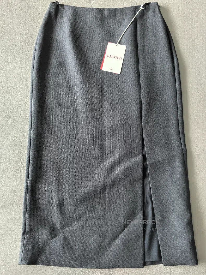 Valentino Valentino Wool black slit skirt Size S / US 4 / IT 40 - 1 Thumbnail