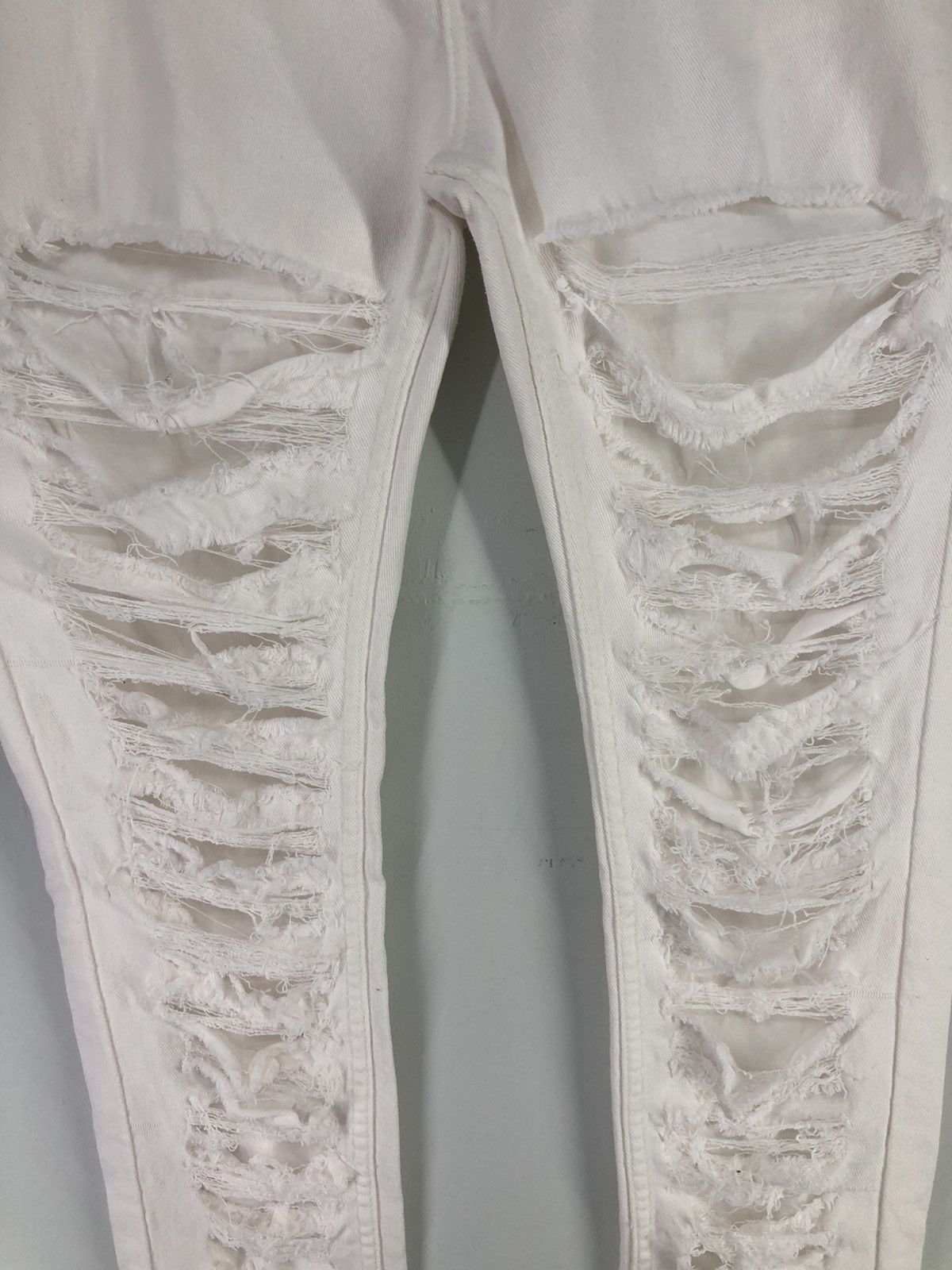 Japanese Brand Japanese Brand Glad News Distressed Flare White Jeans Size US 33 - 10 Thumbnail
