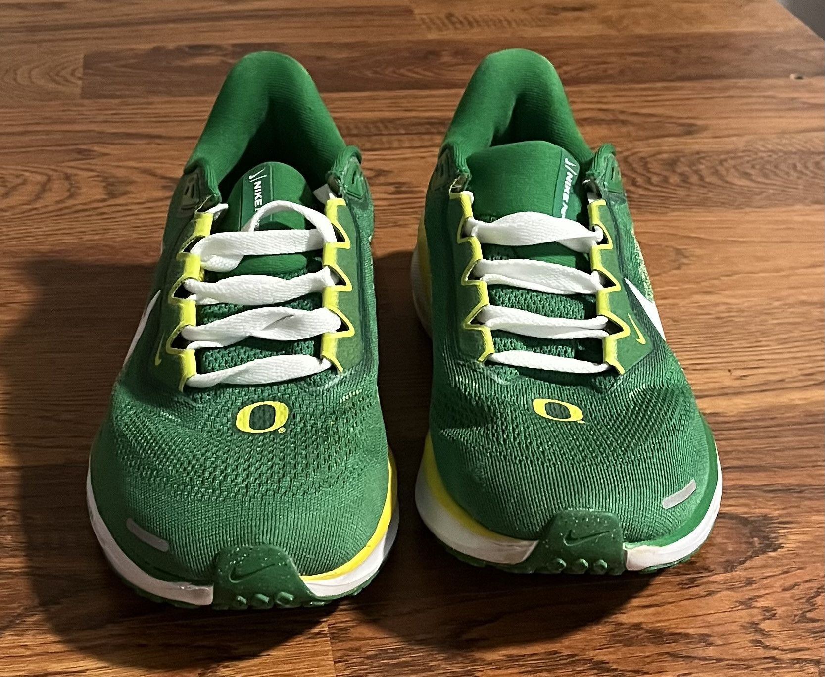 Nike Nike Air Zoom Pegasus 41 Oregon Ducks Running Shoes Size US 6.5 / EU 39-40 - 2 Thumbnail