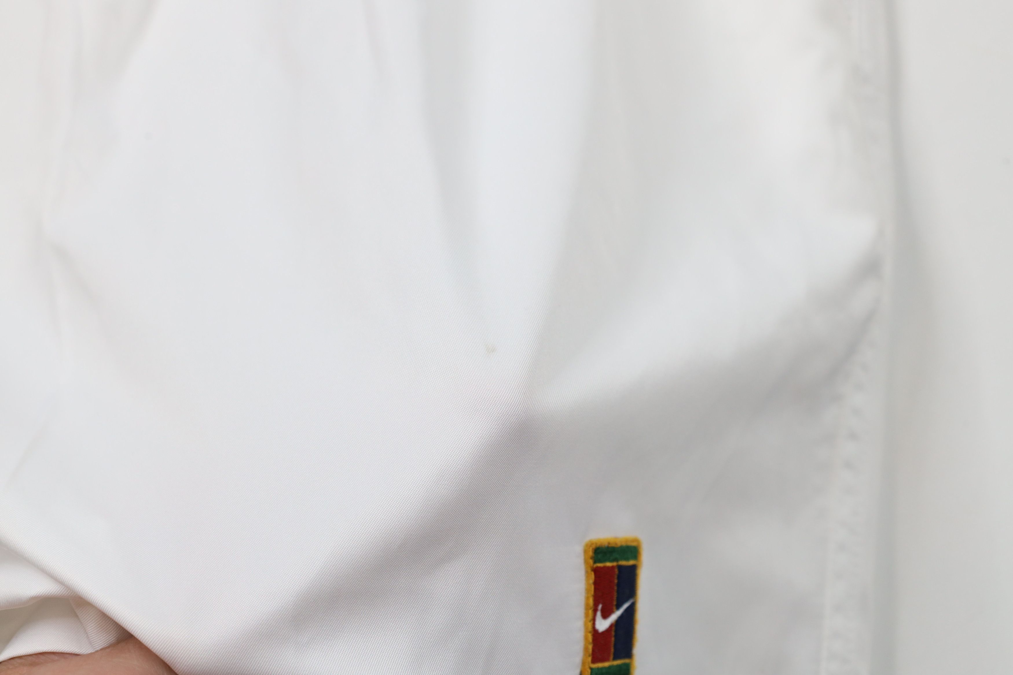 Nike × Vintage Vintage 90s Nike Challenge Court Knee Tennis Shorts White Size US 36 / EU 52 - 6 Thumbnail