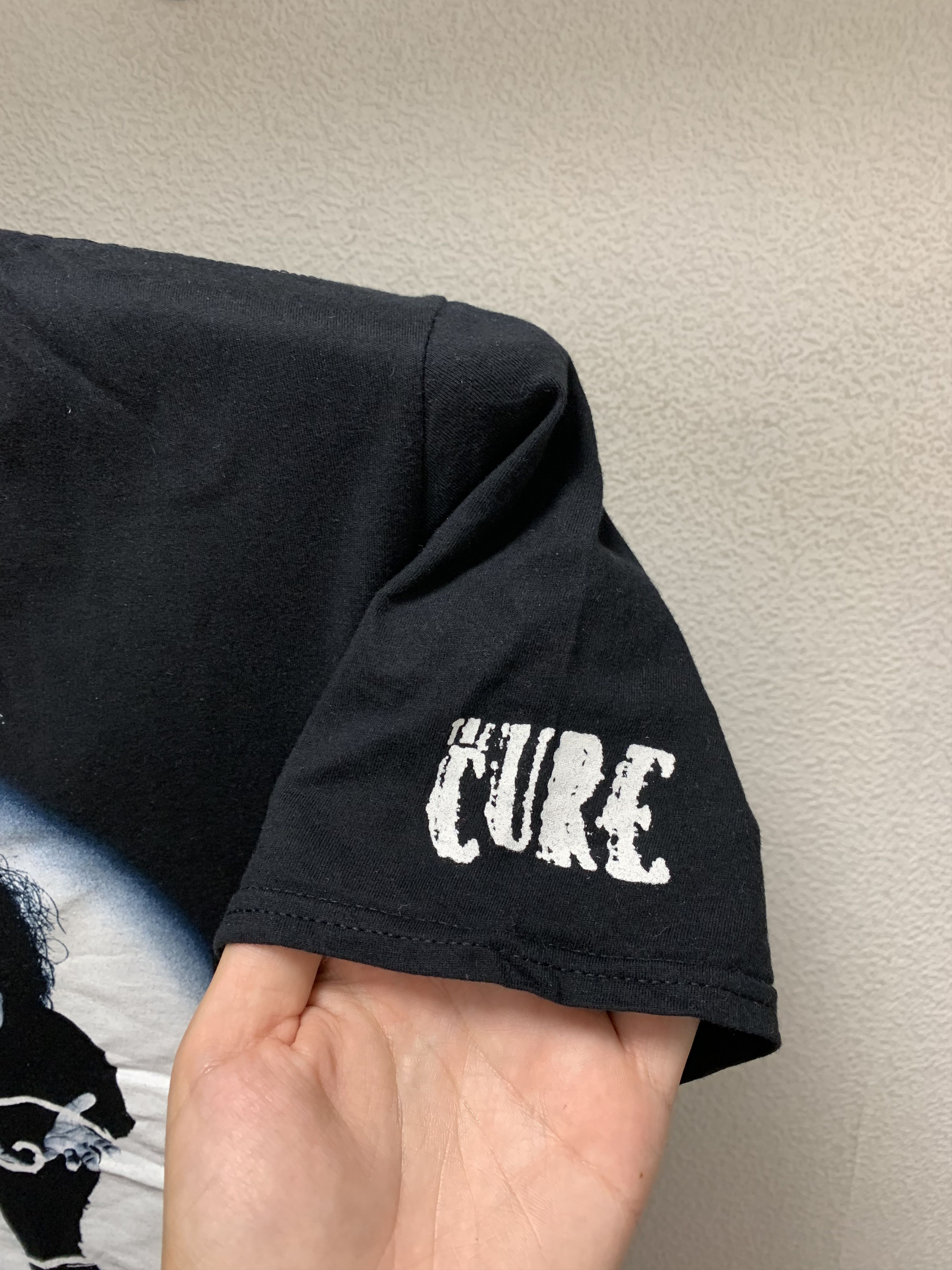 Band Tees The Cure vintage t-shirt S-M sz band rock tee Size US M / EU 48-50 / 2 - 4 Thumbnail