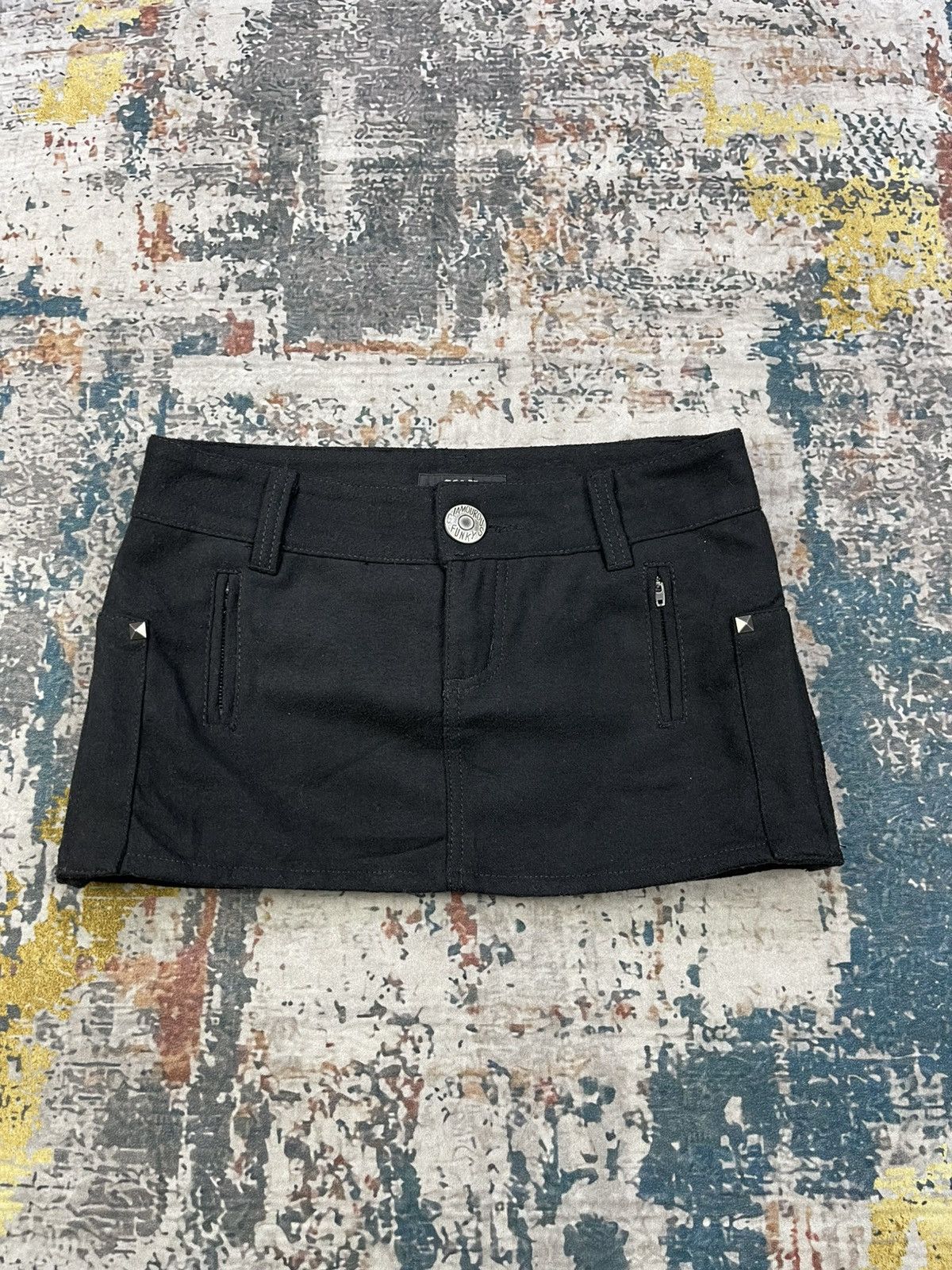 Hypebeast Glamourous Funky Punk Spiked Short Skirt Size 30" / US 8 / IT 44 - 2 Thumbnail
