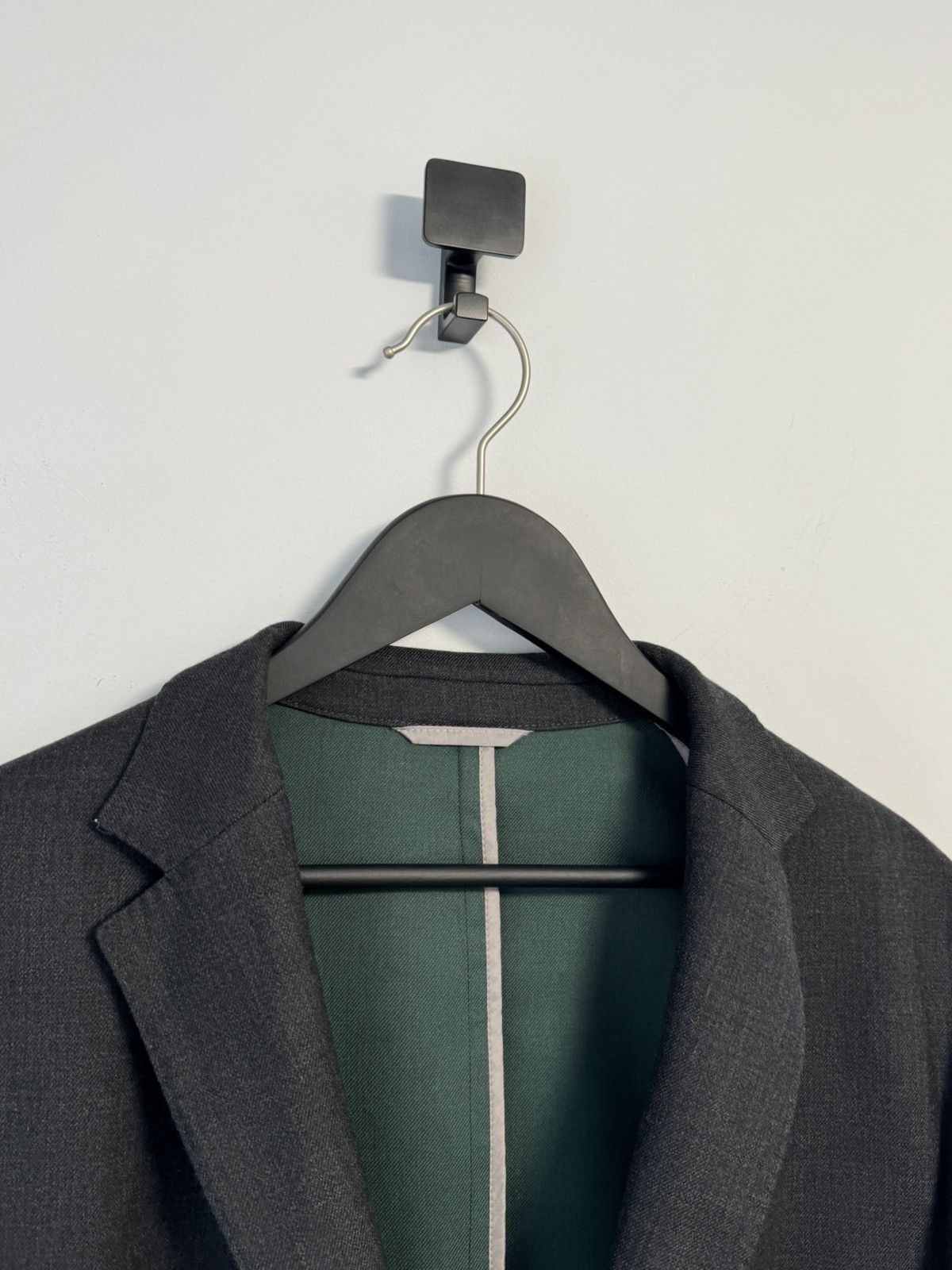 Hugo Boss Hugo Boss Blazer Wool Luxury style Size 44R - 5 Thumbnail