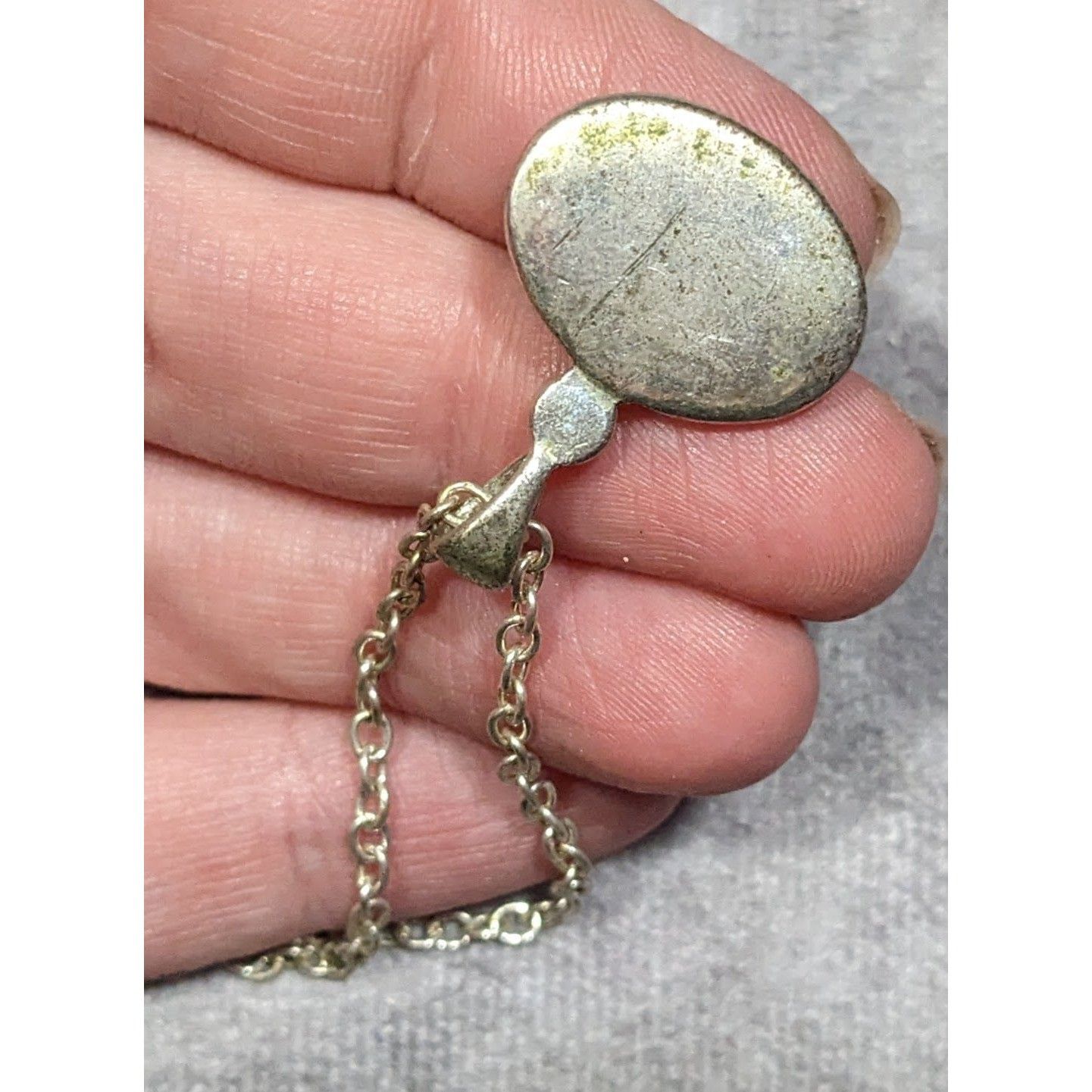 Other Whimsical Grey Faceted Cat Eye Glass Pendant Necklace With R Size ONE SIZE - 4 Thumbnail