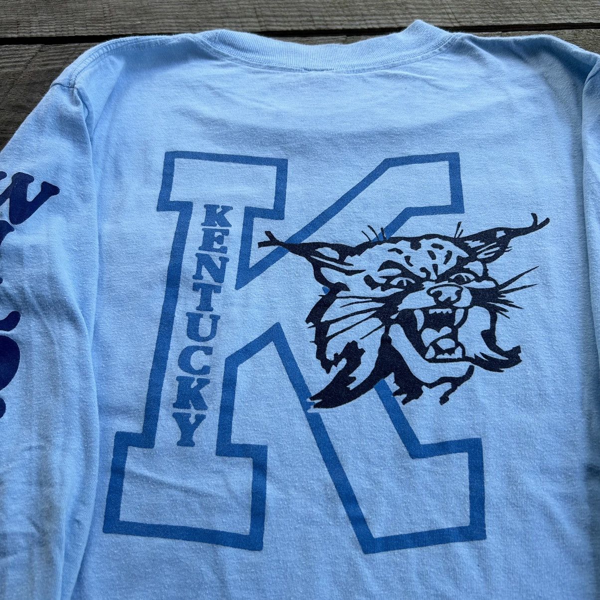 Vintage Vintage 70-80s Kentucky Wildcats Baby Blue Long Sleeve Shirt Size US S / EU 44-46 / 1 - 10 Thumbnail