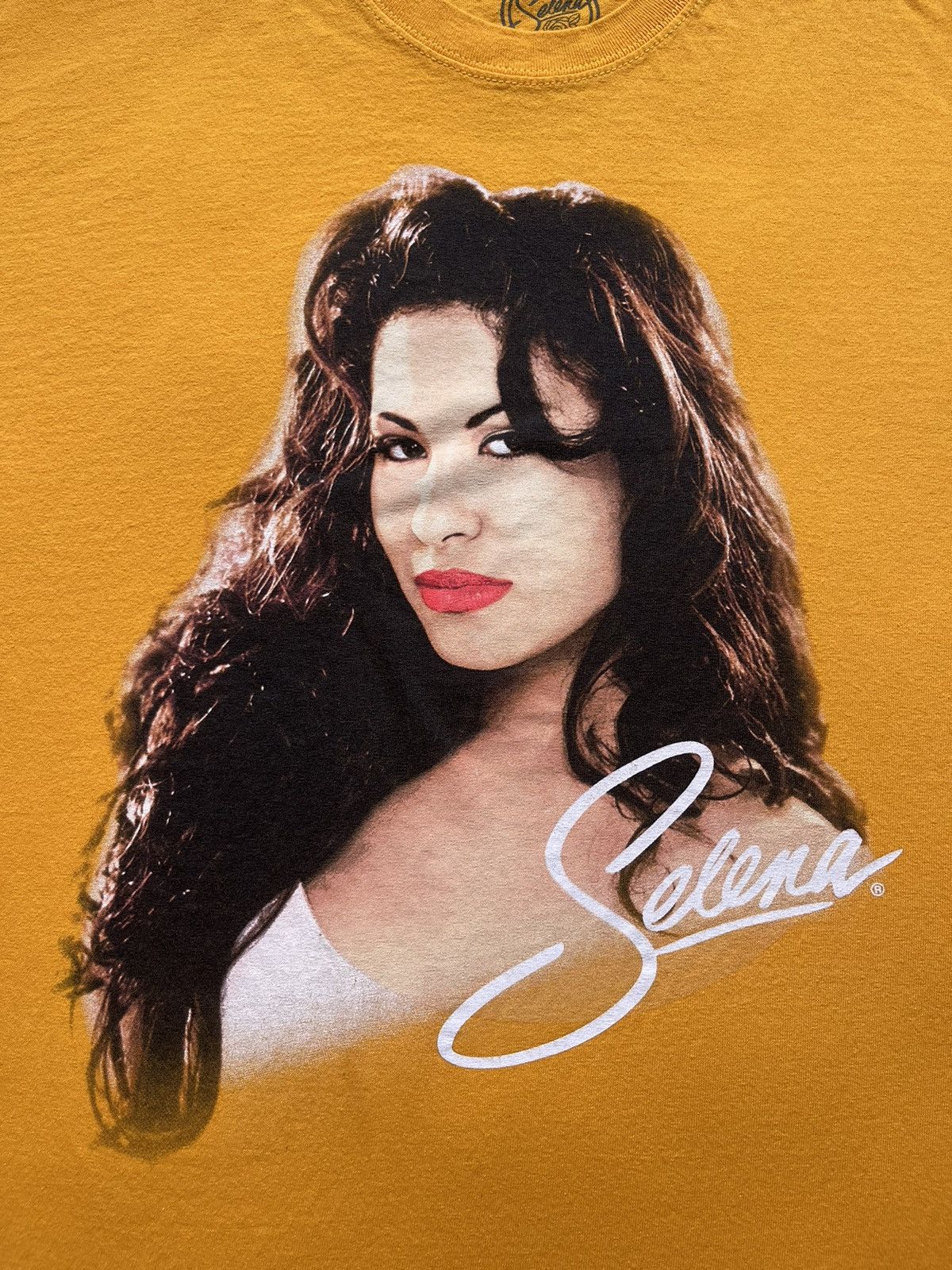 Rap Tees © 2021 Selena Graphic T-Shirt Size US XL / EU 56 / 4 - 3 Thumbnail