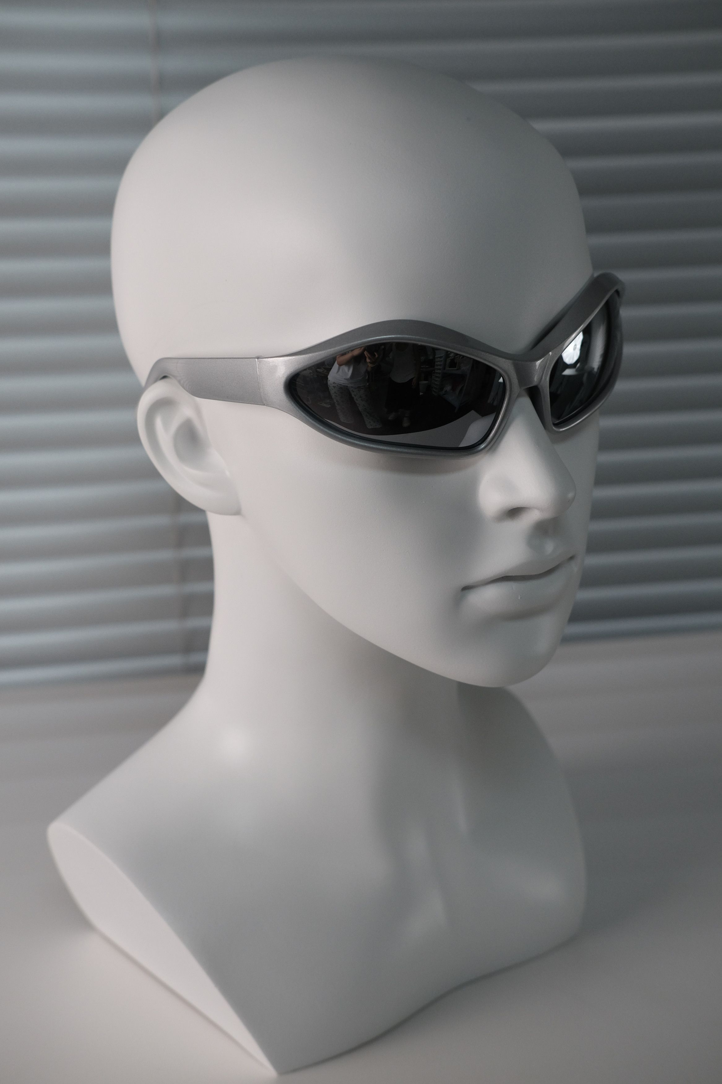 Japanese Brand Vtg Y2k Avant Garde Future Sunglasses Silver Unisex One Size Size ONE SIZE - 5 Thumbnail