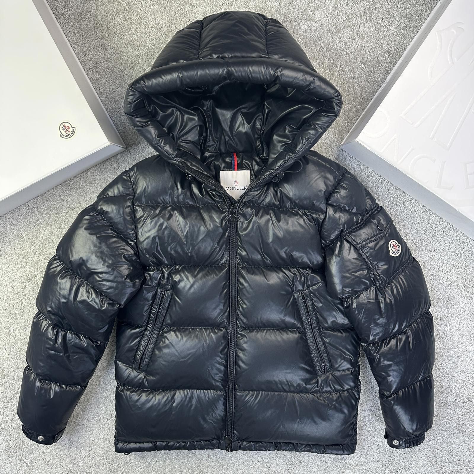 Moncler Moncler Ecrins Size 1 Fits S/M Size US S / EU 44-46 / 1 - 1 Thumbnail