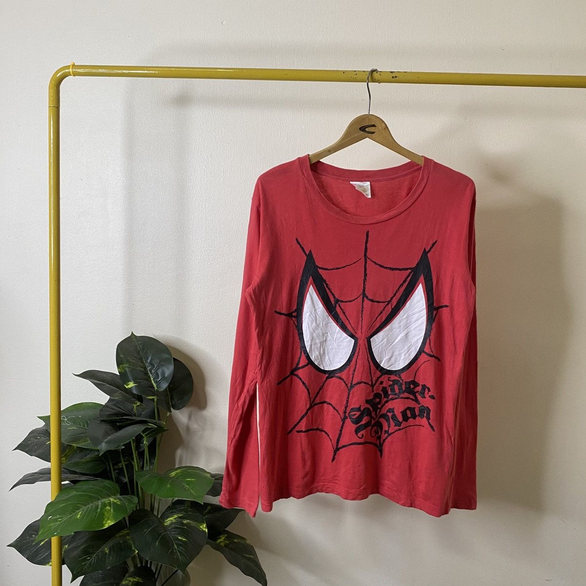 Universal Studios Y2K Universal Studios Japan x Spider Man Overprint T Shirt Size US M / EU 48-50 / 2 - 1 Thumbnail