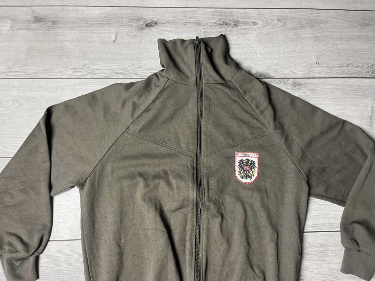 Vintage Austrian Army Vintage Tracksuit Jacket Jacket Bundesheer Size US M / EU 48-50 / 2 - 3 Thumbnail