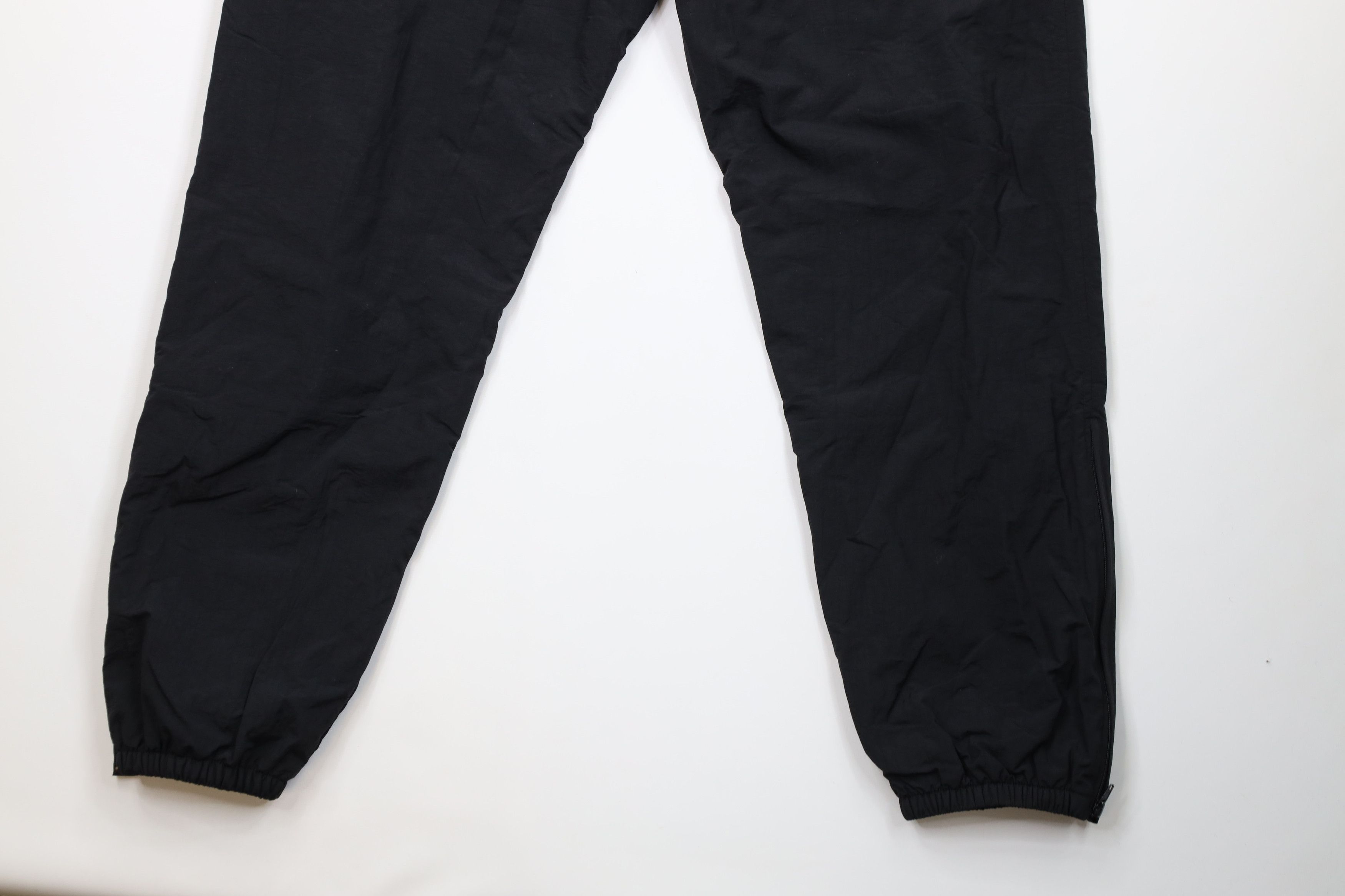 Vintage Vintage 90s Streetwear Lined Windbreaker Joggers Pants Black Size US 38 / EU 54 - 14 Thumbnail