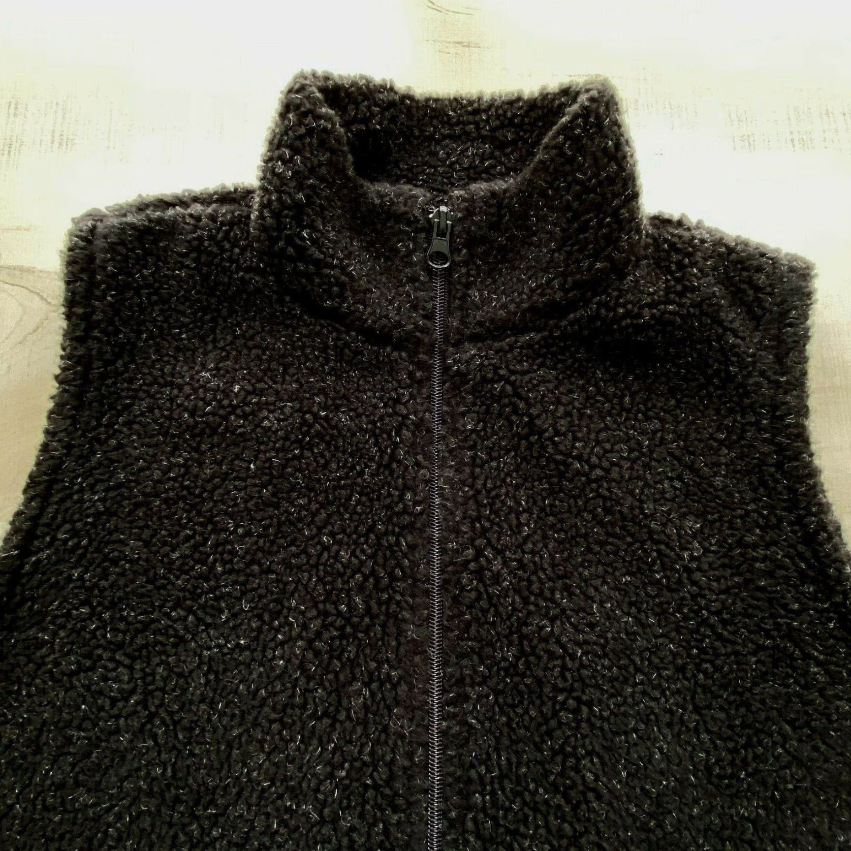 Vintage Paul Harris Design Women's Black Faux Sherpa Vest Medium Zip Up Pockets Size M / US 6-8 / IT 42-44 - 2 Thumbnail
