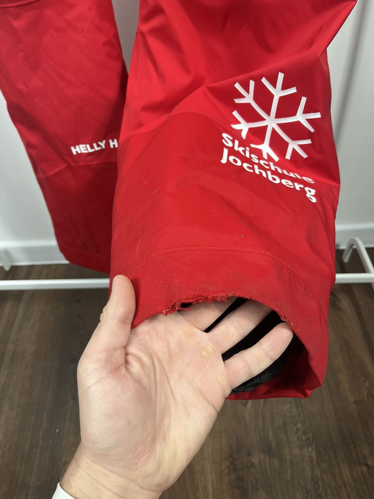 Helly Hansen Helly Hansen Red Ski Snow Pants Insulated Mens 2XL Size US 38 / EU 54 - 15 Thumbnail