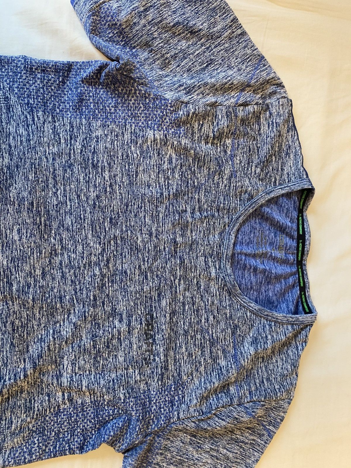 Other compression sports t-shirt Size US M / EU 48-50 / 2 - 3 Thumbnail