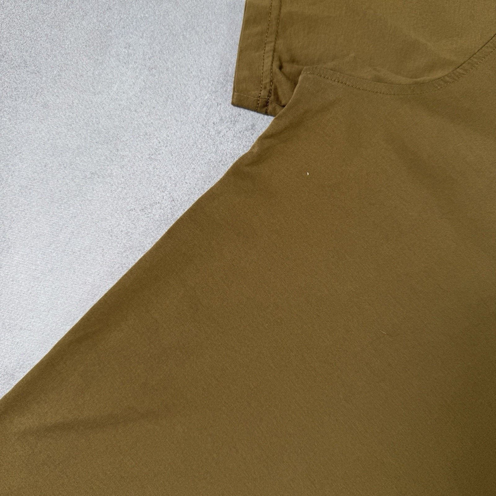 Belstaff Belstaff Men T Shirt Size L Brown Logo Size US L / EU 52-54 / 3 - 8 Thumbnail