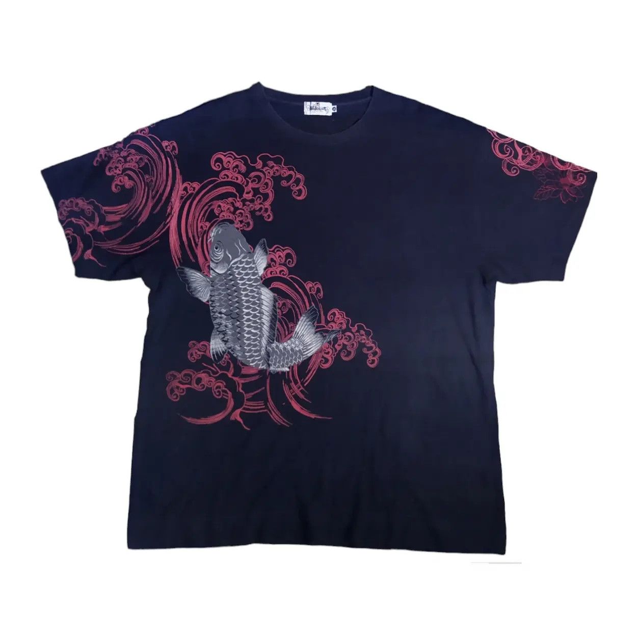 Japanese Brand 💥KARAKURI TAMASHI💥 Sukajan japan koi fish graphic T-shirt Size US XXL / EU 58 / 5 - 6 Thumbnail