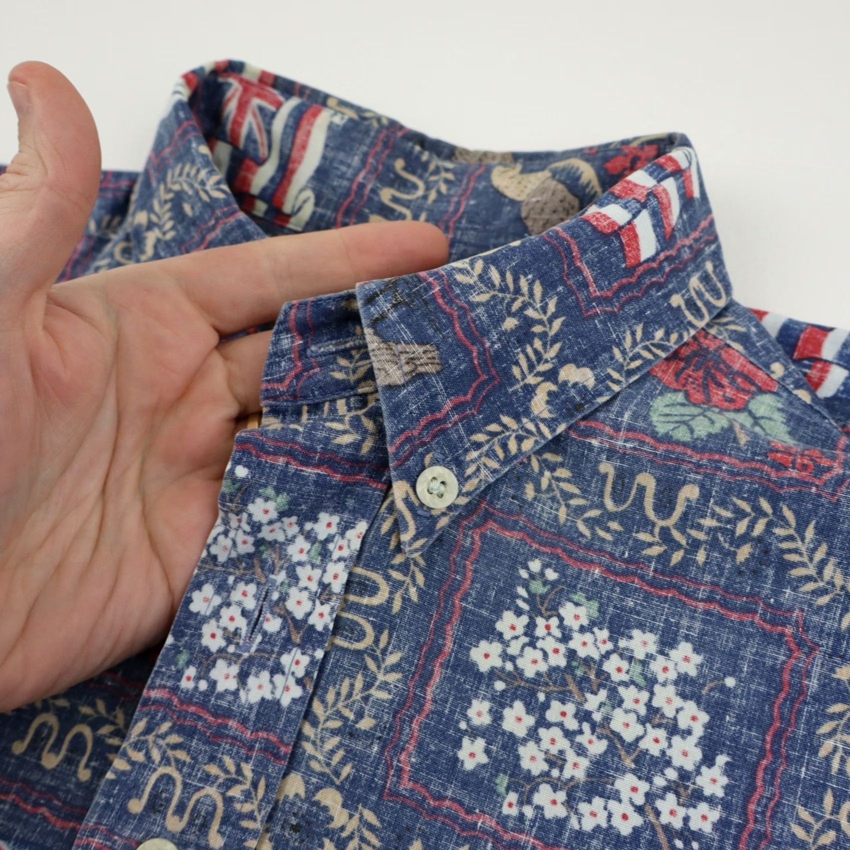 Reyn Spooner VINTAGE Reyn Spooner Hawaiian Shirt Mens M/L Blue Red Aloha Popover Made in Hawaii VTG Size US M / EU 48-50 / 2 - 5 Thumbnail