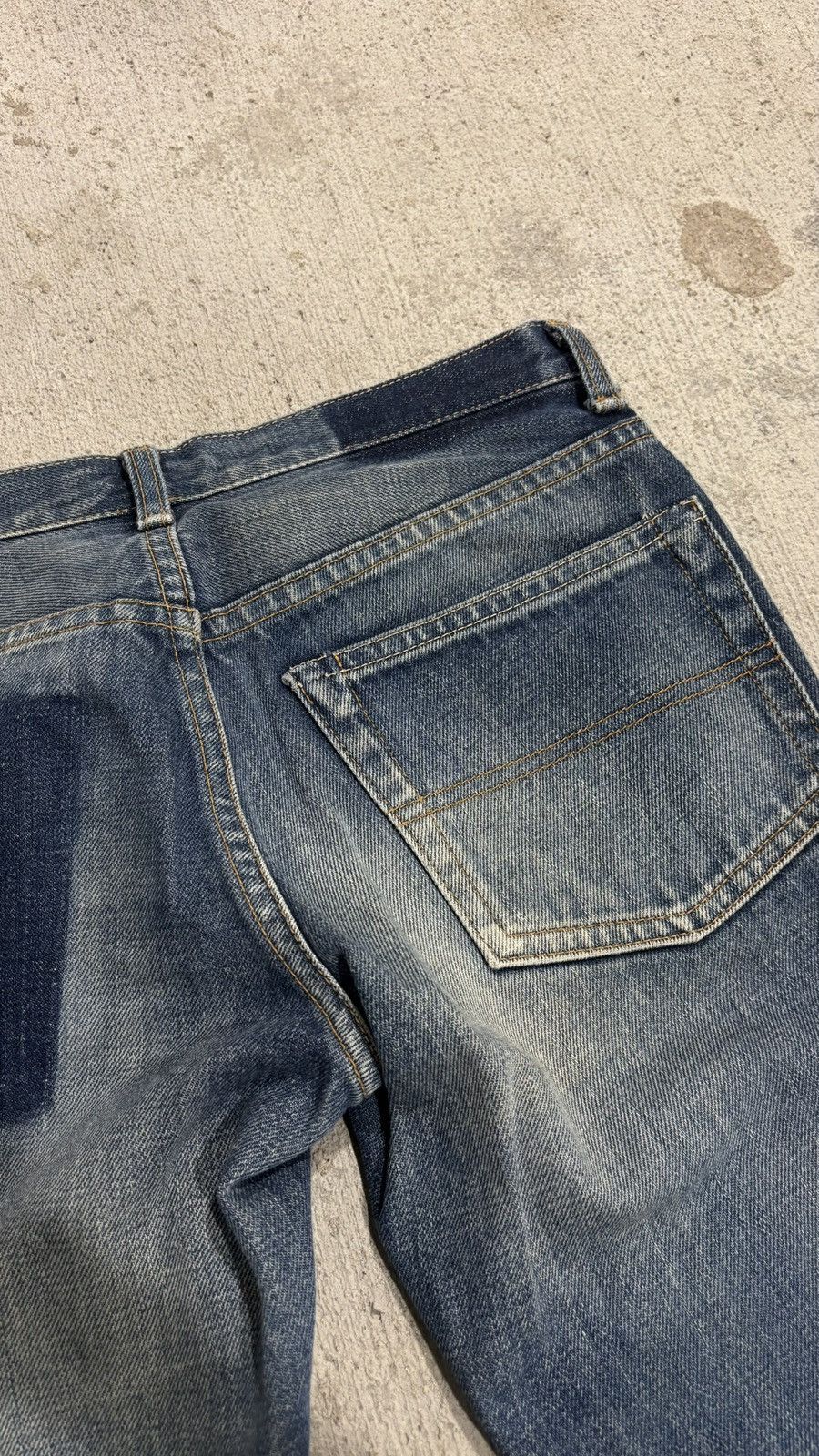 Undercover Undercover AW2004 But Beautiful Lace Print Denim Size 26" / US 2 / IT 38 - 13 Thumbnail