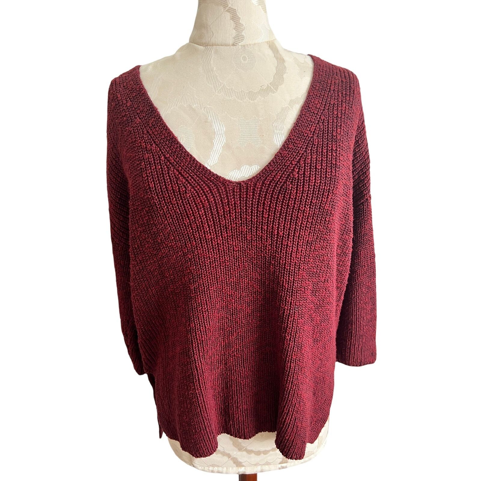 Express Express Women’s Crossover Back Burgundy Knit Sweater Small Size S / US 4 / IT 40 - 1 Thumbnail
