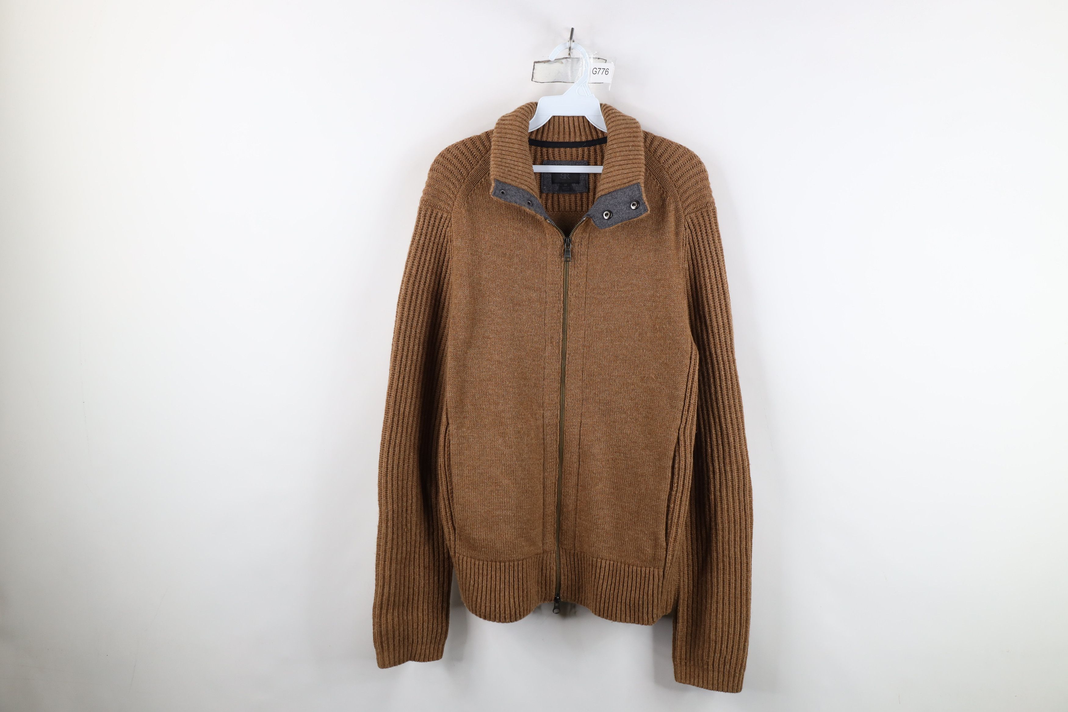 Banana Republic Banana Republic Heavyweight Ribbed Knit Full Zip Sweater Size US M / EU 48-50 / 2 - 1 Thumbnail