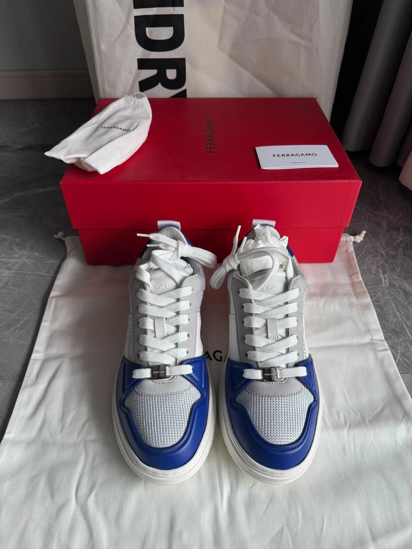 Salvatore Ferragamo Ferragamo Casual Sneakers K6 Size US 9 / IT 39 - 2 Thumbnail