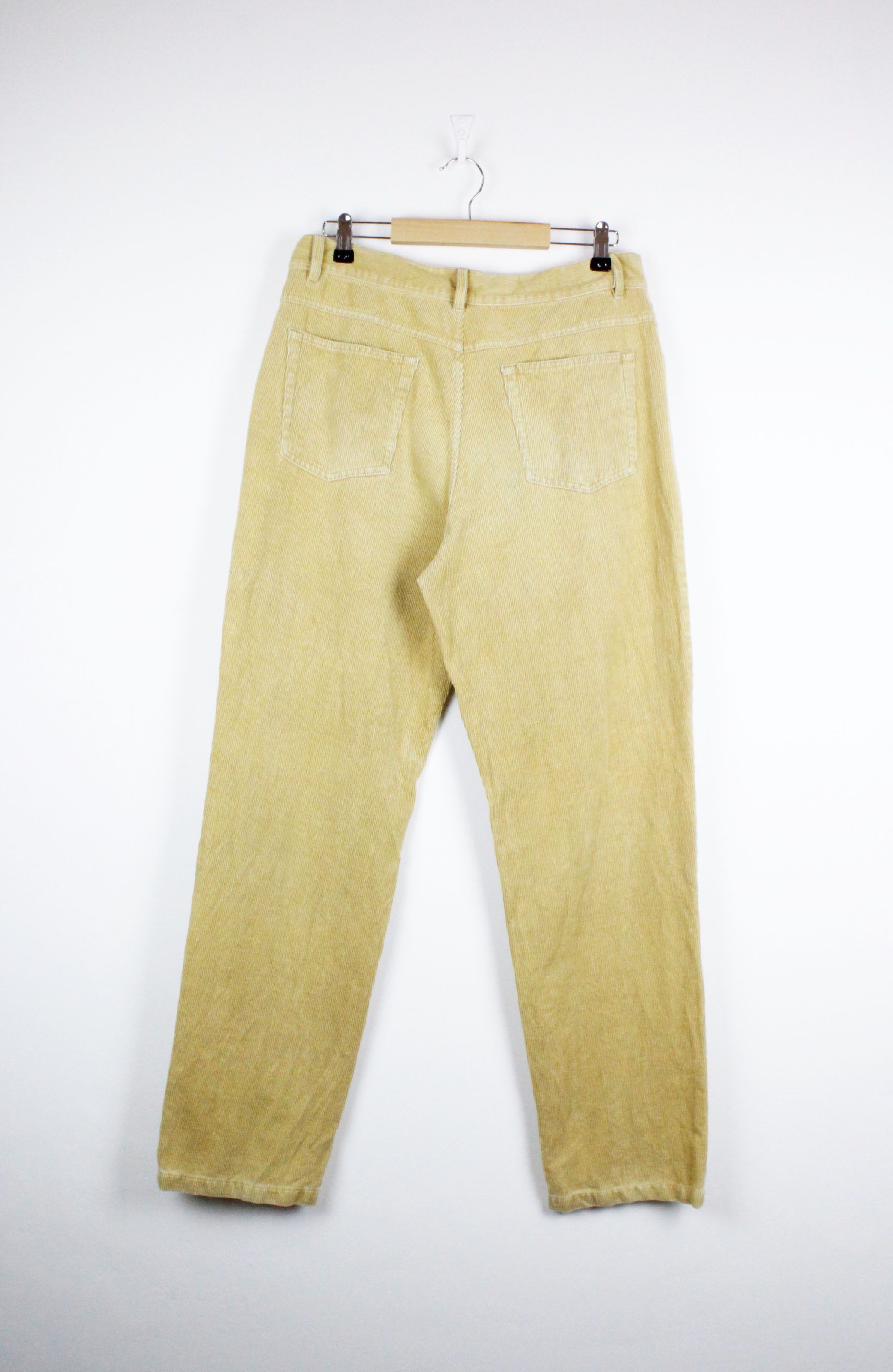 Lacoste × Vintage Vintage Lacoste Corduroy Velvet Beige Denim Jeans Pants Size US 34 / EU 50 - 3 Thumbnail