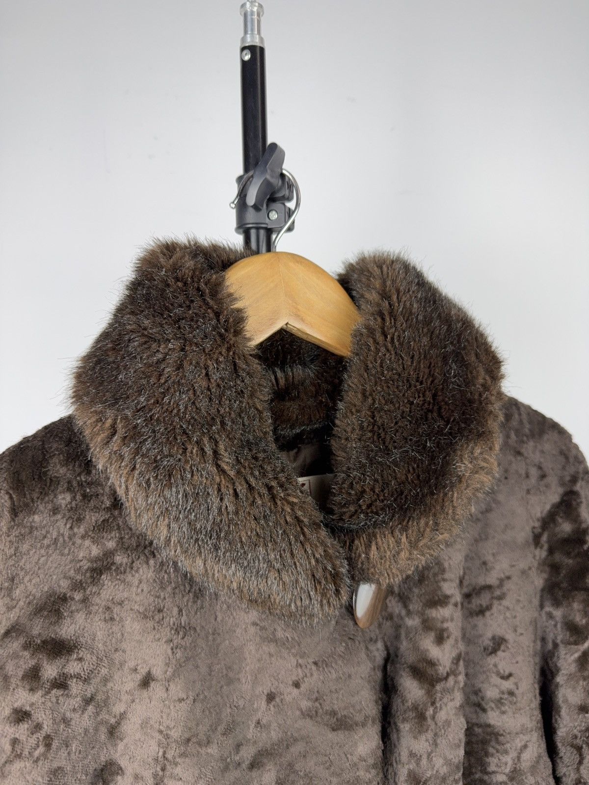 Japanese Brand Vintage Luxury Avant Garde Retro Japanese Fur Mohair Coat Size S / US 4 / IT 40 - 6 Thumbnail