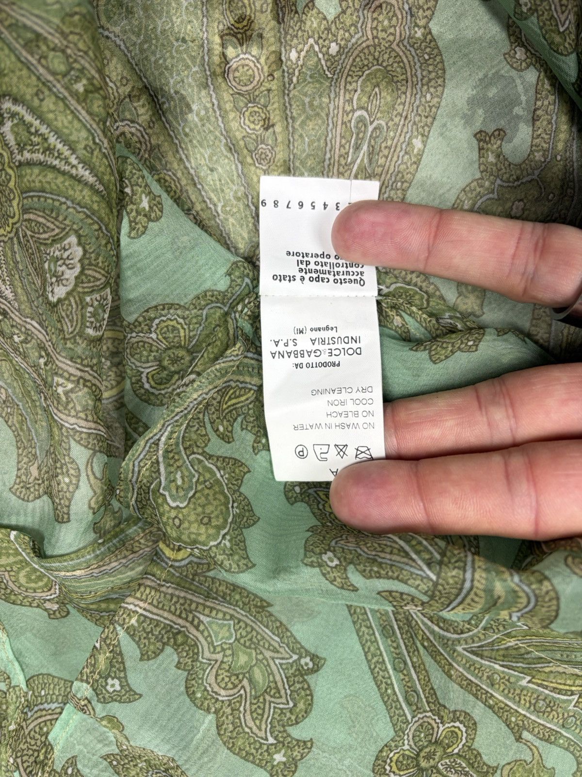 Dolce & Gabbana SS2000 Dolce & Gabbana Paisley Print Silk Set Pants + Shirt Size 30" / US 8 / IT 44 - 11 Thumbnail