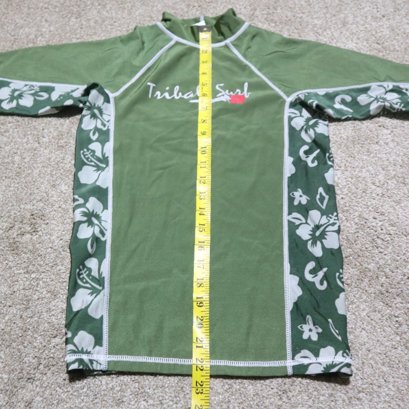 Vintage VINTAGE Tribal Surf Shirt Men Large Green Surf or Snorkel Theme 90s Concert? (Note: Ask: But we must not include questions. Hmm.) Size US L / EU 52-54 / 3 - 5 Thumbnail