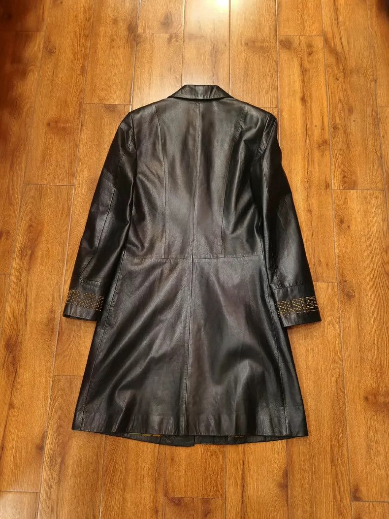Versace Versace Goatskin cuffs with willow spikes for the city wal Size XS / US 0-2 / IT 36-38 - 2 Thumbnail
