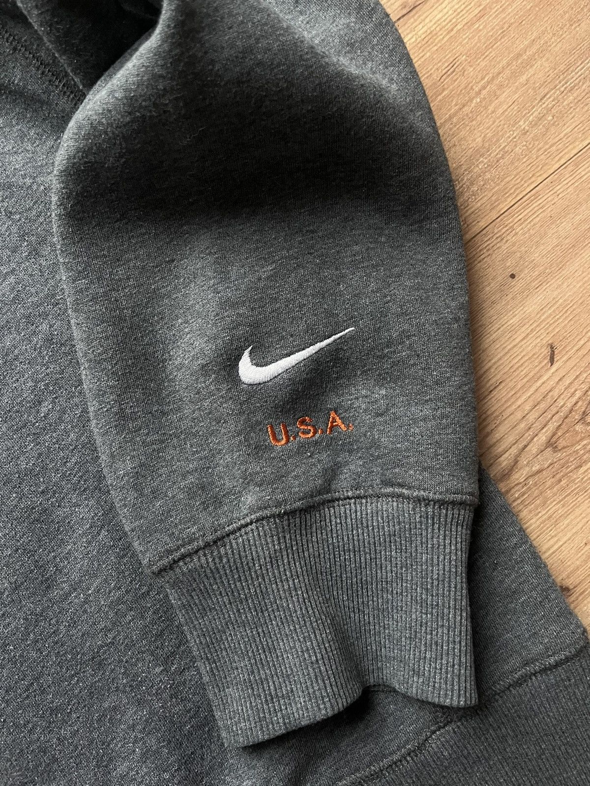 Nike 90’s NIKE RETRO BIG SPELLOUT LOGO BOXY SWOOSH Y2K CREWNECK Size US XL / EU 56 / 4 - 5 Thumbnail