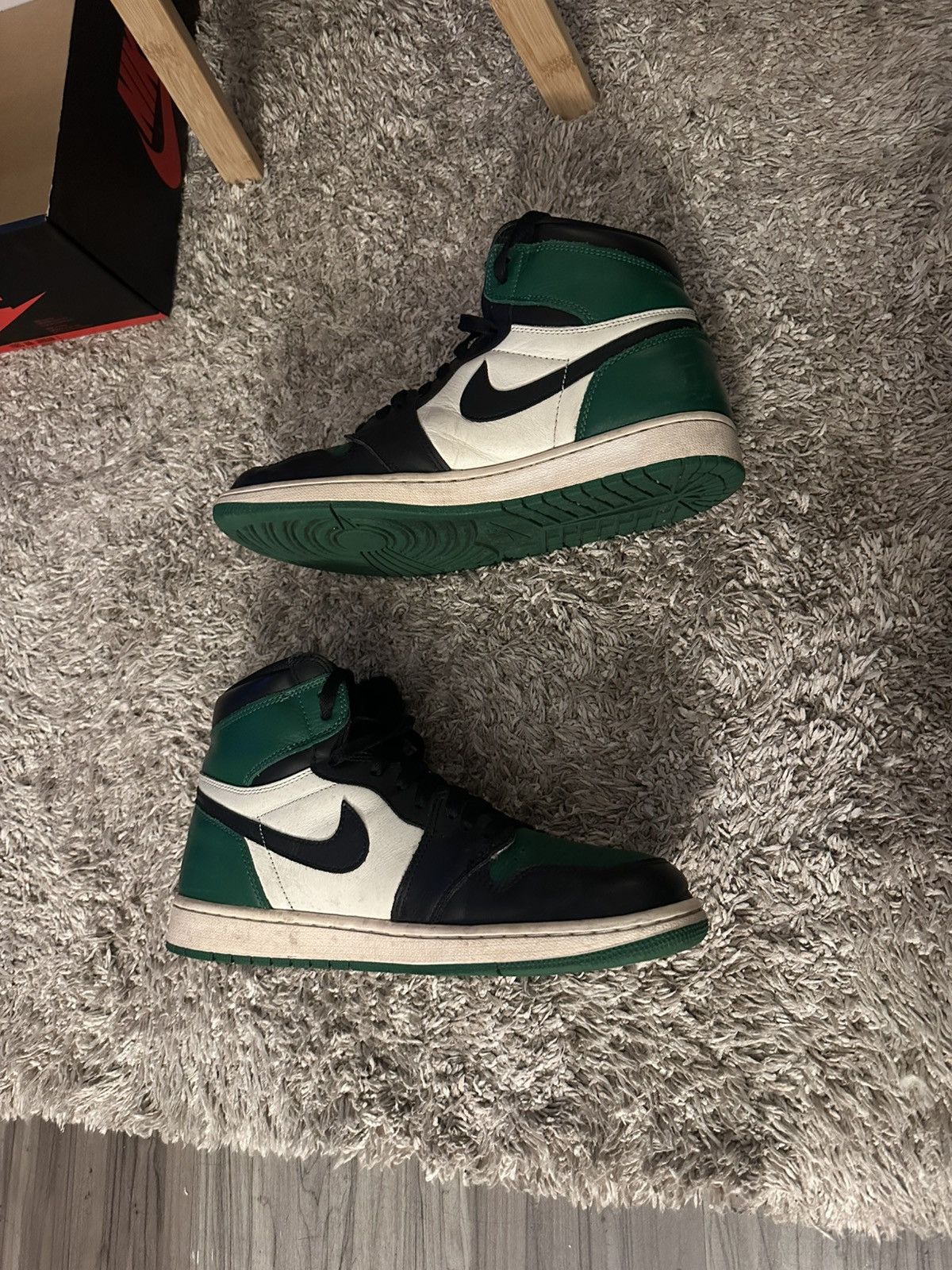 Nike Nike Air Jordan Retro High OG Pine Green Size US 10 / EU 43 - 3 Thumbnail