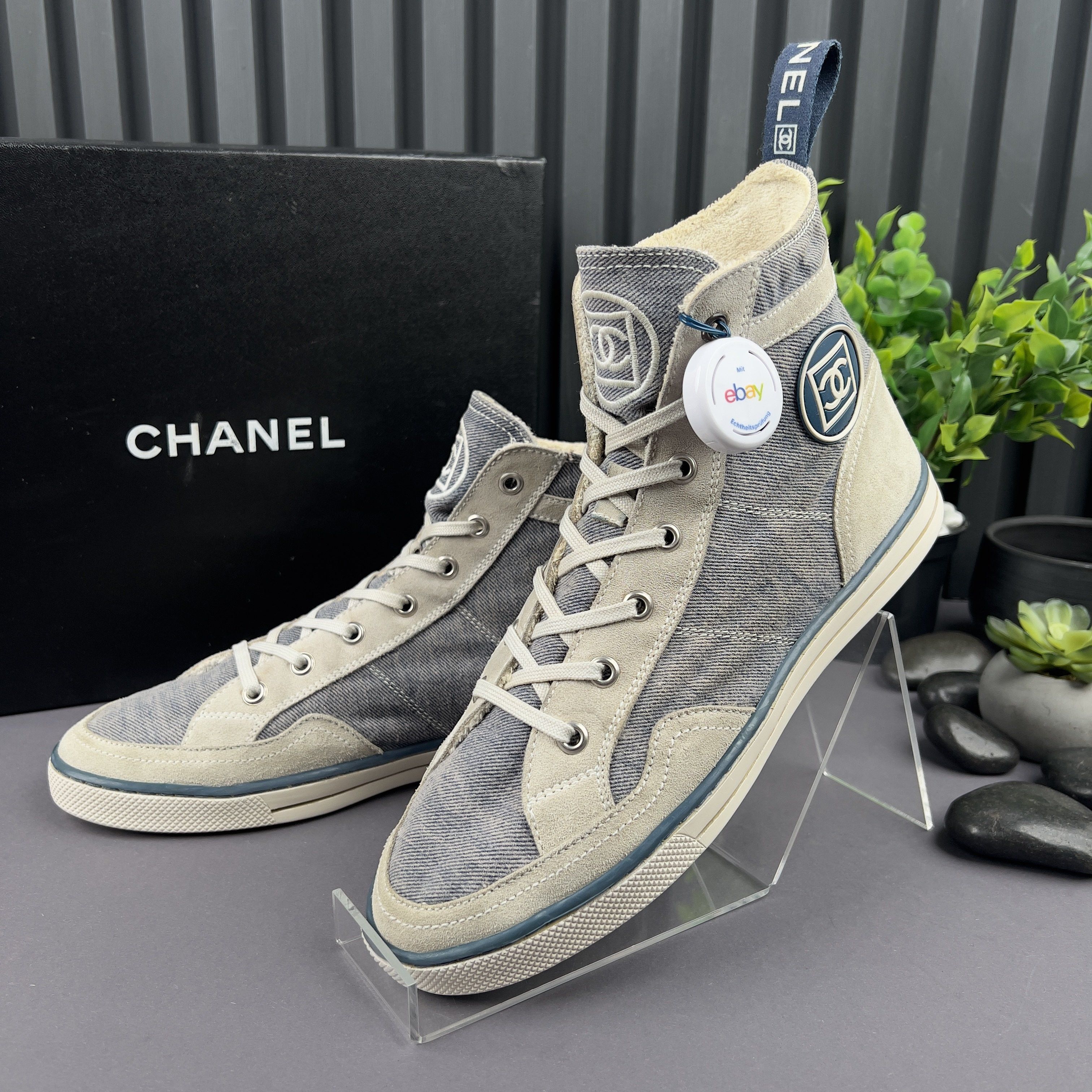 Chanel High Top Sneakers Suede Denim Size US 9.5 / IT 39.5 - 2 Thumbnail