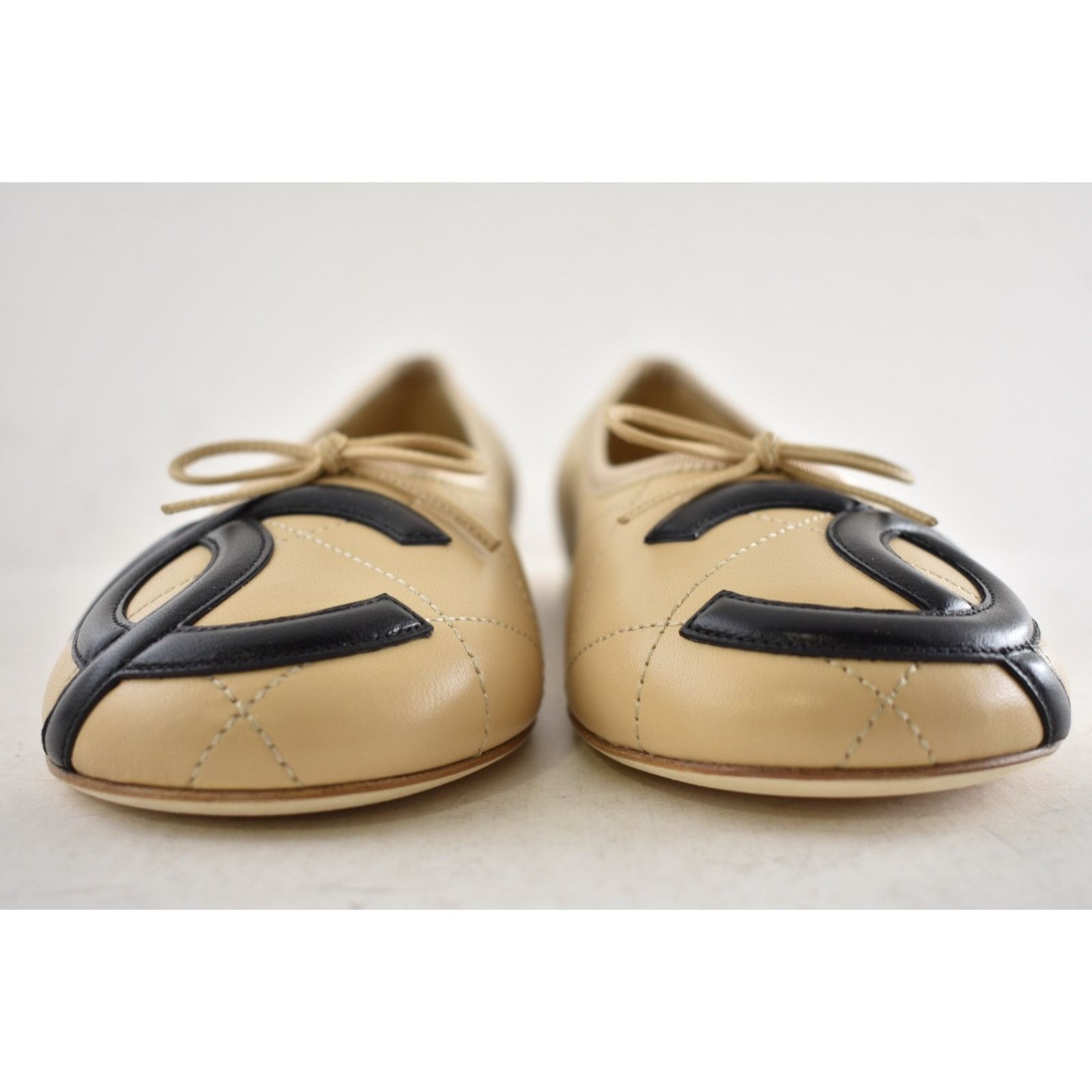 Chanel Chanel Coco Beach Cambon Beige Black CC XL Logo Flats 37 Size US 6 / IT 36 - 12 Thumbnail