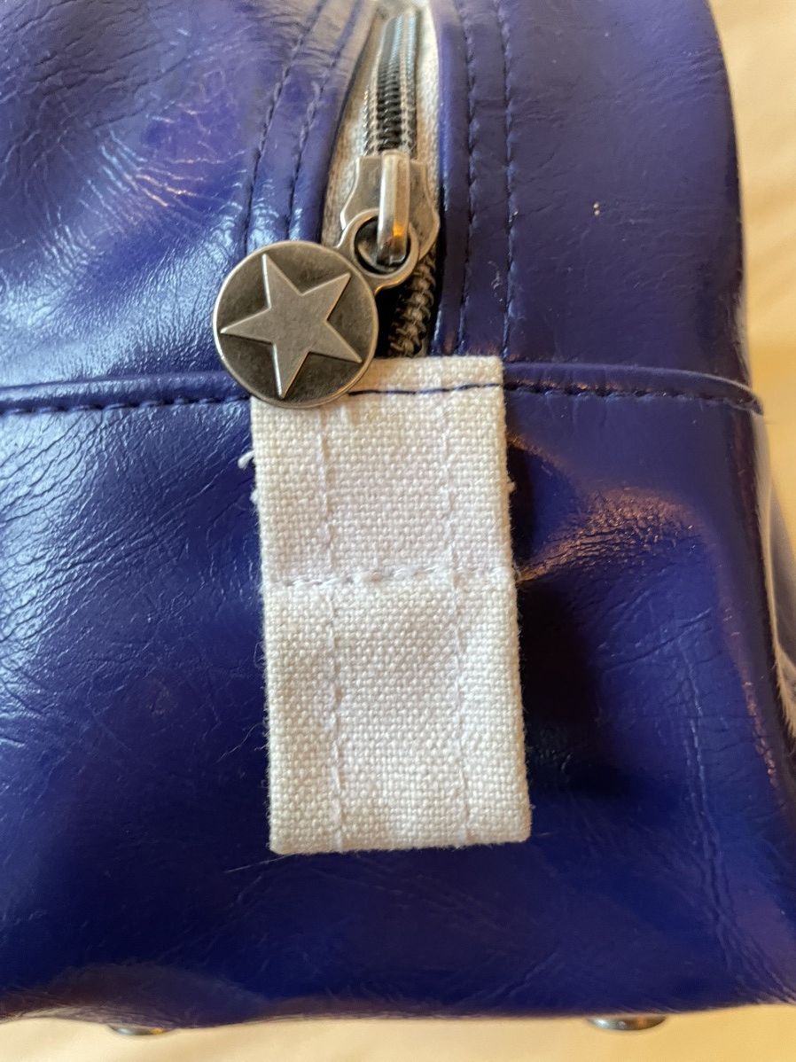 Converse Rare Vintage Converse Varsity Bag| 100% PVC| 2000s Y2K Style Size ONE SIZE - 8 Thumbnail