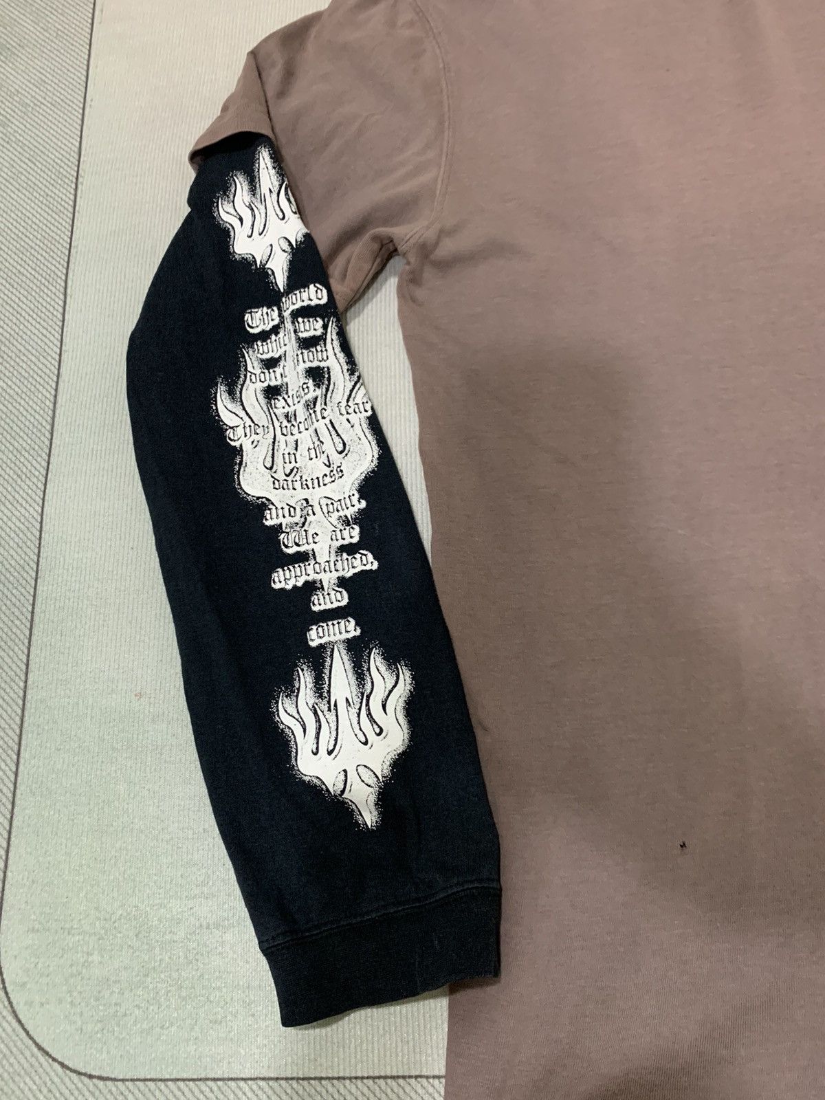 Japanese Brand Crazy Vintage Y2K Cyber Gothic Affliction Style Nature Tee Size US L / EU 52-54 / 3 - 11 Thumbnail