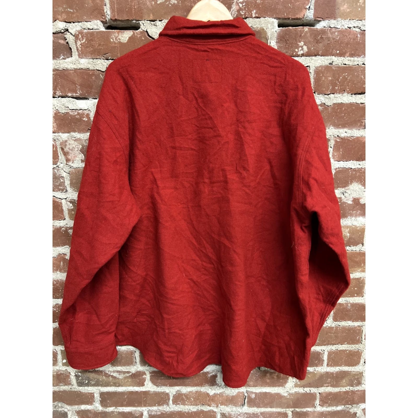 Vintage VINTAGE Woolrich Flannel Shirt XL Red 80s Wool Shacket Button-Up Shirt Mens Size US XL / EU 56 / 4 - 4 Thumbnail