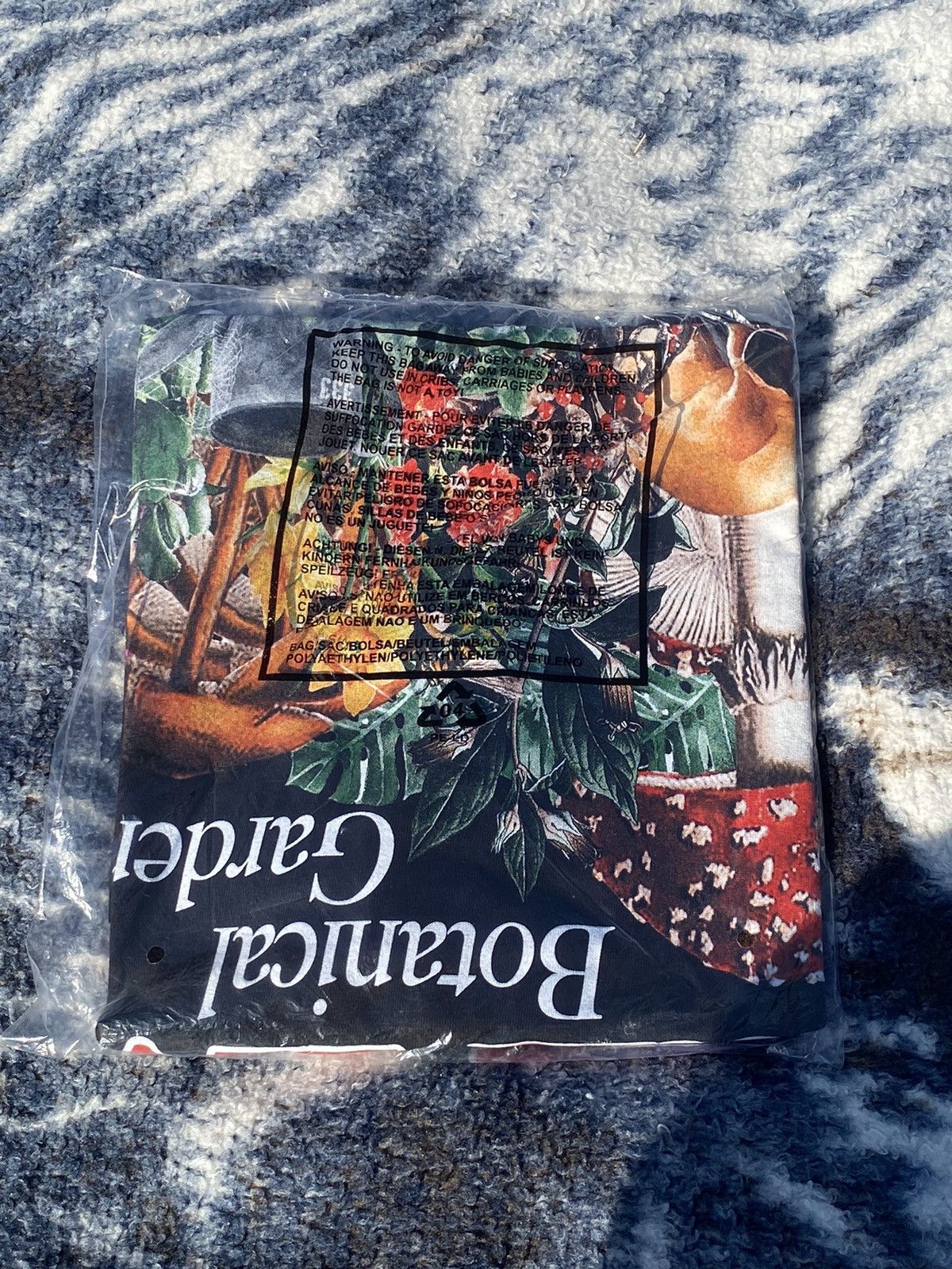 Half Evil Botanical Garden Tee (Large) Size US L / EU 52-54 / 3 - 2 Thumbnail