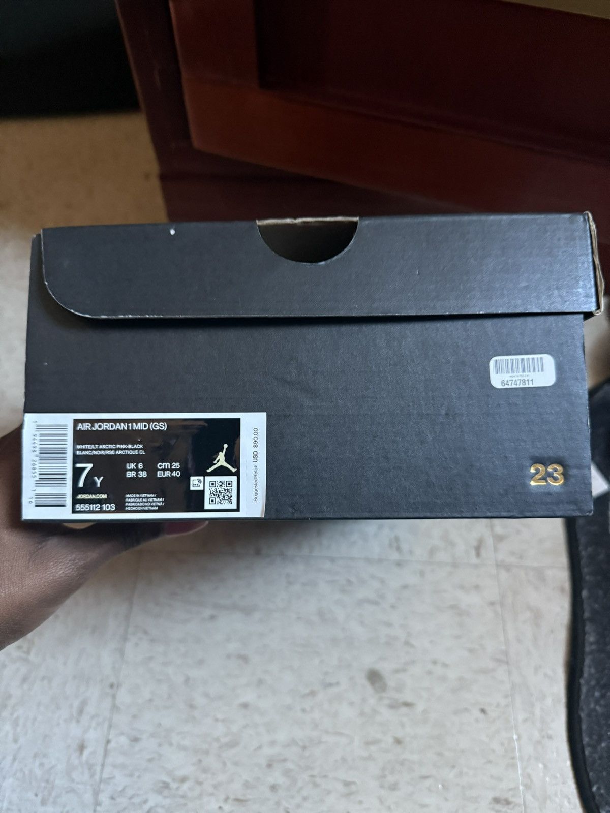 Jordan Brand Air Jordan 1 Mid GS ‘White Light Arctic Pink’ Size US 8.5 / IT 38.5 - 7 Thumbnail