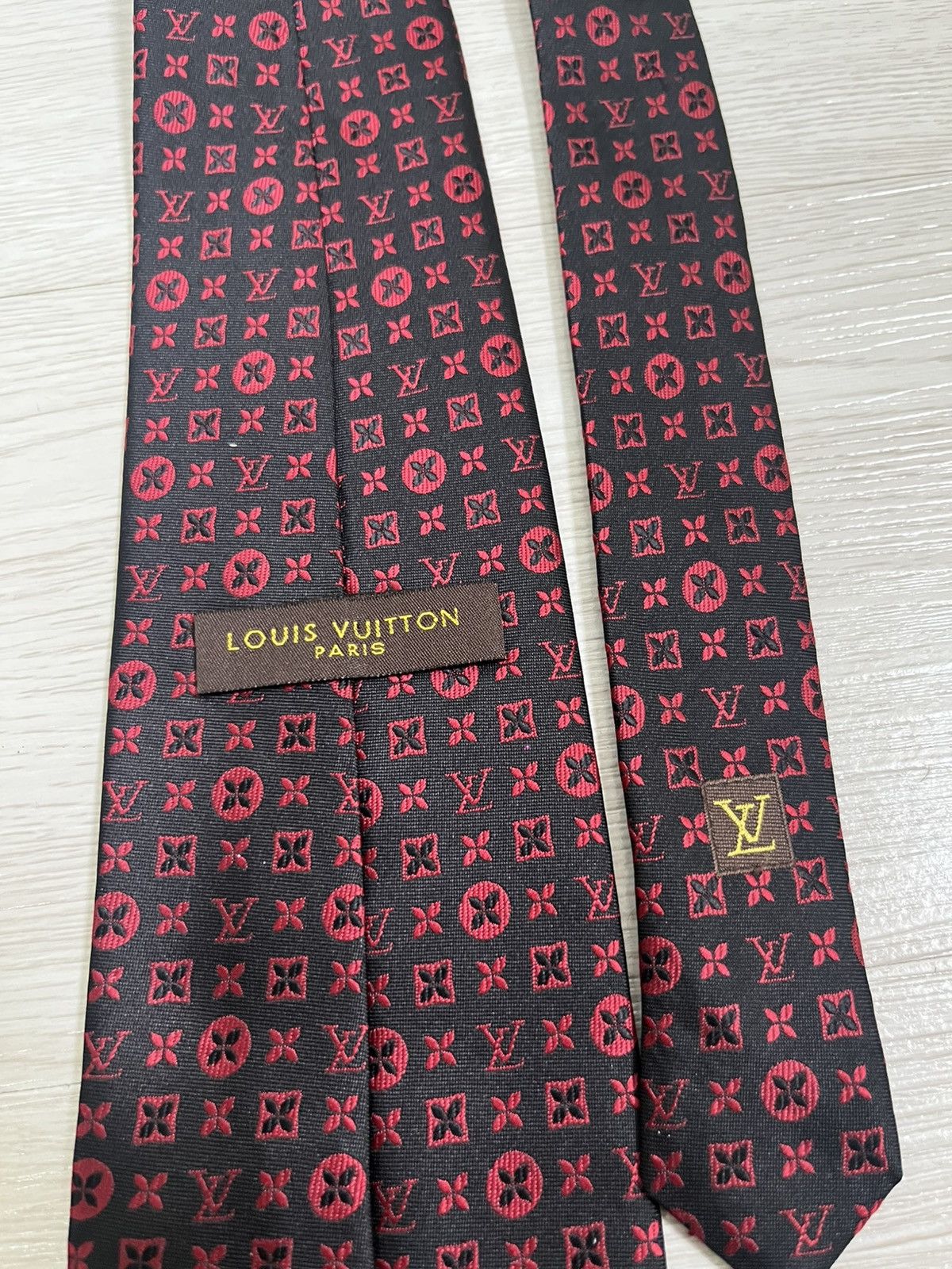 Louis Vuitton Louis Vuitton Classic Monogram Silk Tie Size ONE SIZE - 3 Thumbnail