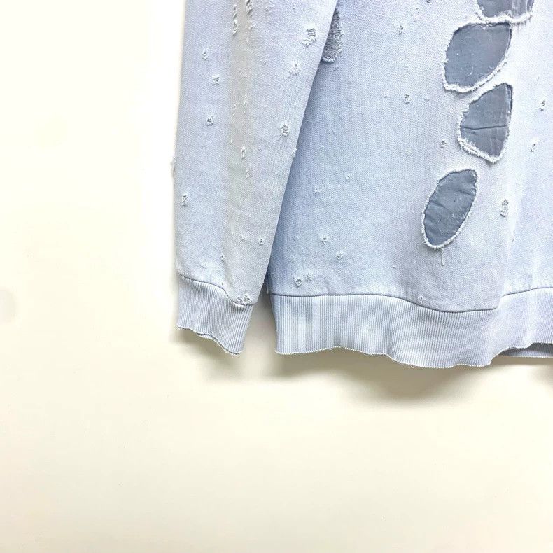 Givenchy Givenchy Haze Blue Ripped Hoodie S Size Shoulder Width 47 Size US S / EU 44-46 / 1 - 5 Thumbnail