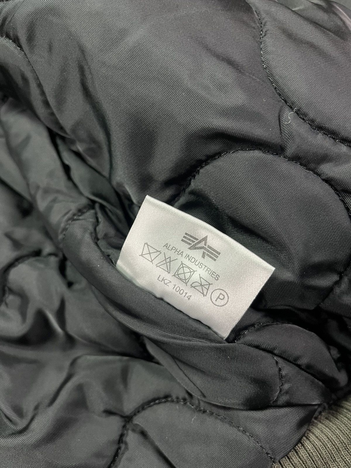Alpha Industries Alpha Industries Engine Multipocket Rare Bomber Jacket L Size US L / EU 52-54 / 3 - 16 Thumbnail