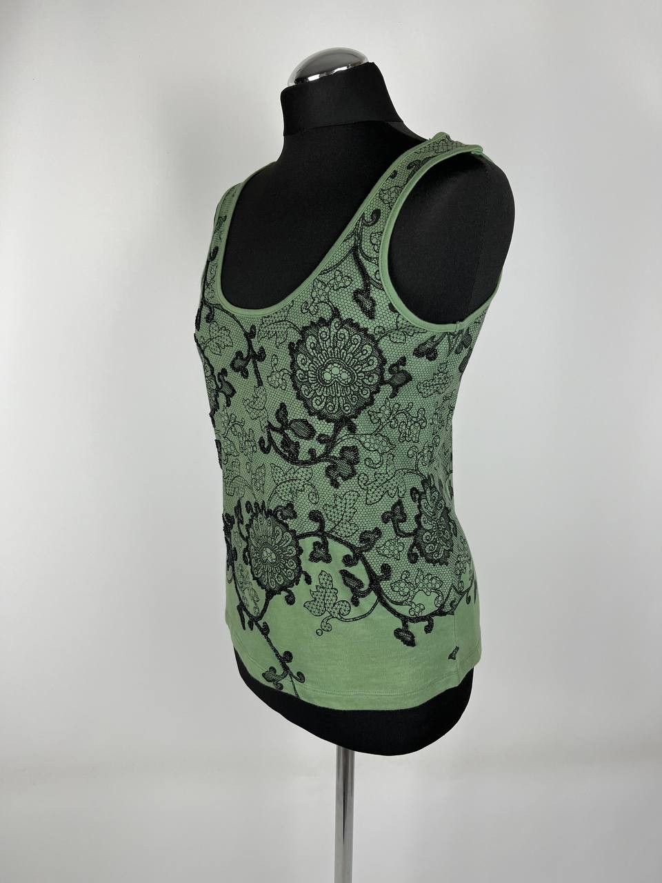 Shanghai Tang Shanghai Tang Green Floral Print Tank Top Size L Size L / US 10 / IT 46 - 2 Thumbnail