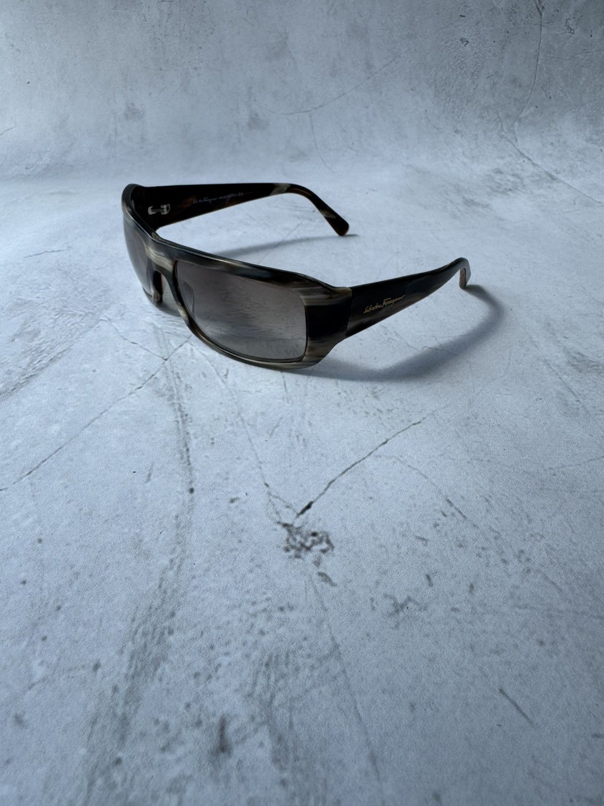 Salvatore Ferragamo × Vintage Salvatore Ferragamo Sunglasses Vintage Size ONE SIZE - 3 Thumbnail