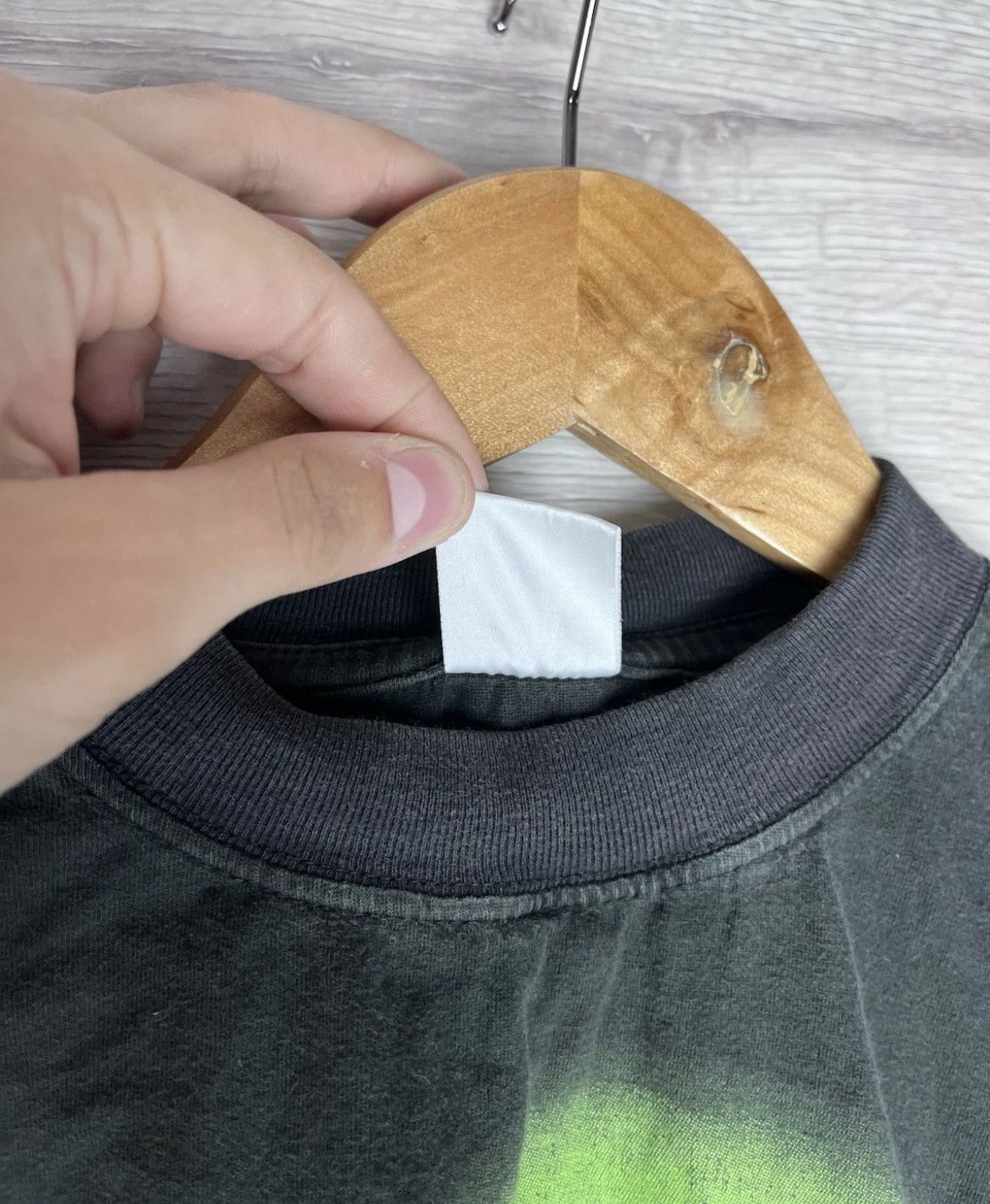 Fruit Of The Loom Shirt Large Black Marvin The Martian Shooting Laser Size M Size US M / EU 48-50 / 2 - 6 Thumbnail