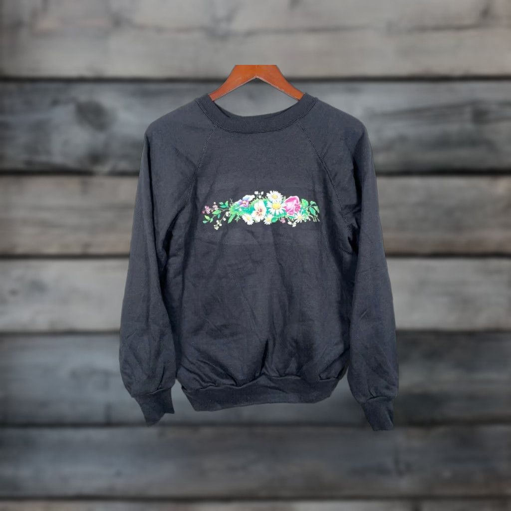 Tultex VINTAGE Tultex Floral Print Sweatshirt Womens Large Black Graphic Lightweight 80s Nature Casual Size L / US 10 / IT 46 - 1 Thumbnail