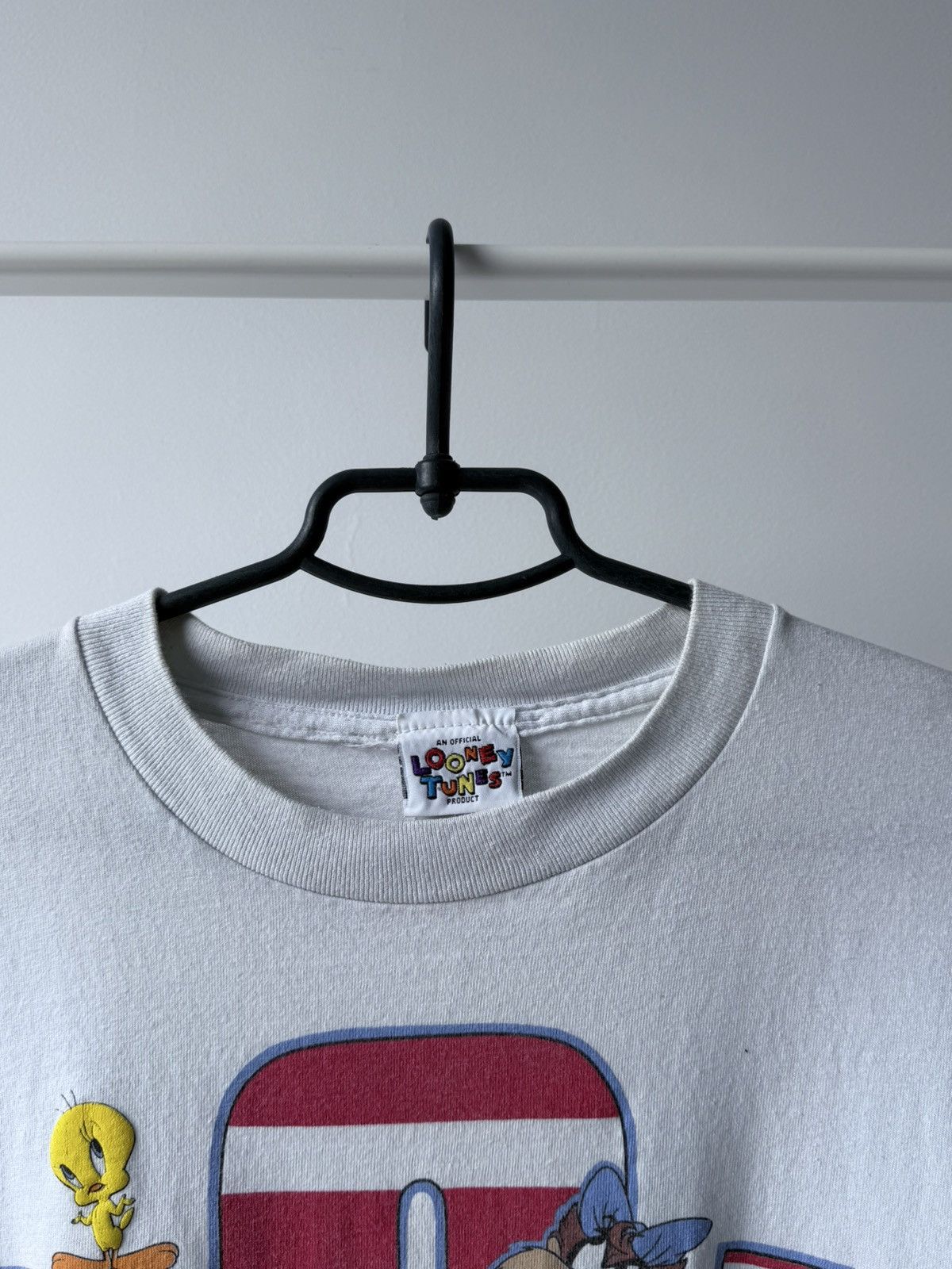 Cartoon Network Vintage 90s Looney Tunes USA Taz Bugs Bunny T-Shirt Tee Size US XL / EU 56 / 4 - 6 Thumbnail