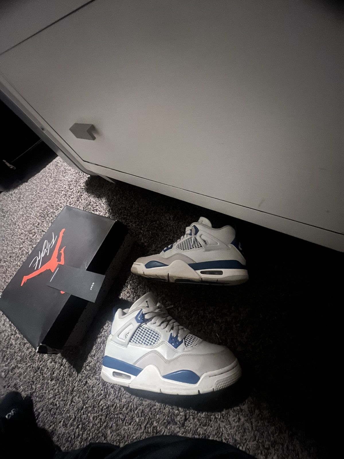 Jordan Brand Jordan 4 Military Blue Size US 7 / EU 40 - 11 Thumbnail